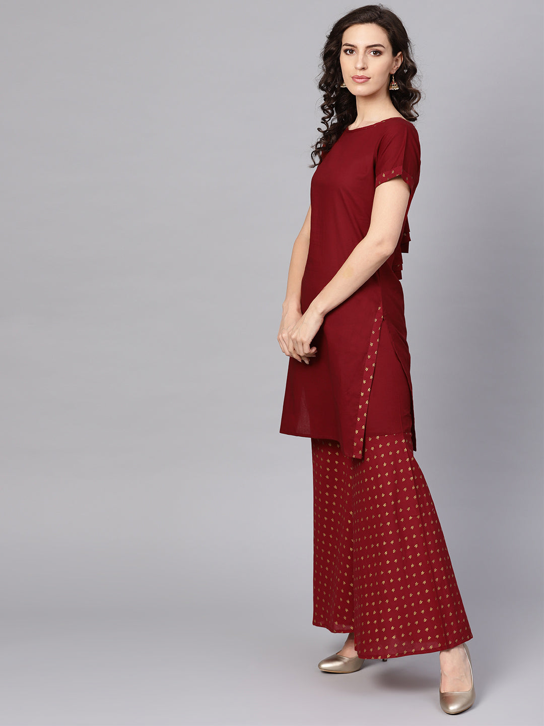 Women's S Maroon Straight Kurta Sets
