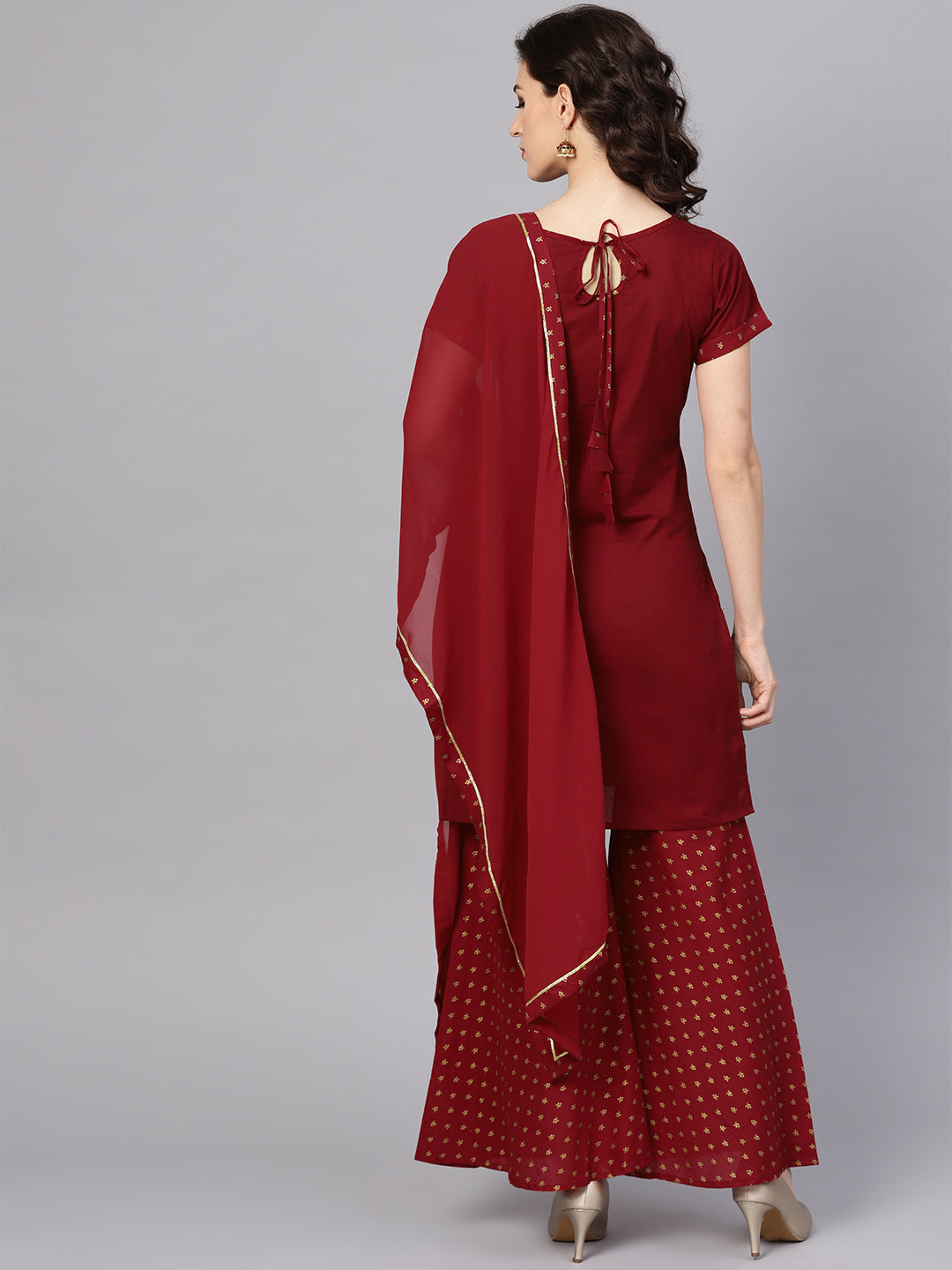 Women's S Maroon Straight Kurta Sets