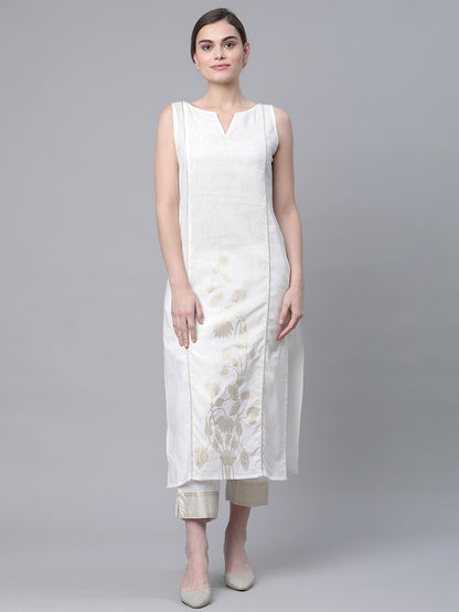 Women's Off White Kurta With Pant Set By Ahalyaa-