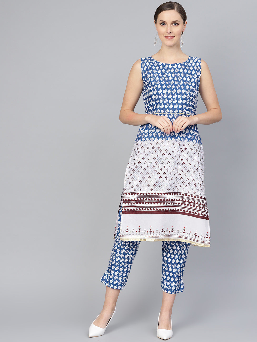 Women's Blue And White Cotton Straight Printed Kurta With Pant