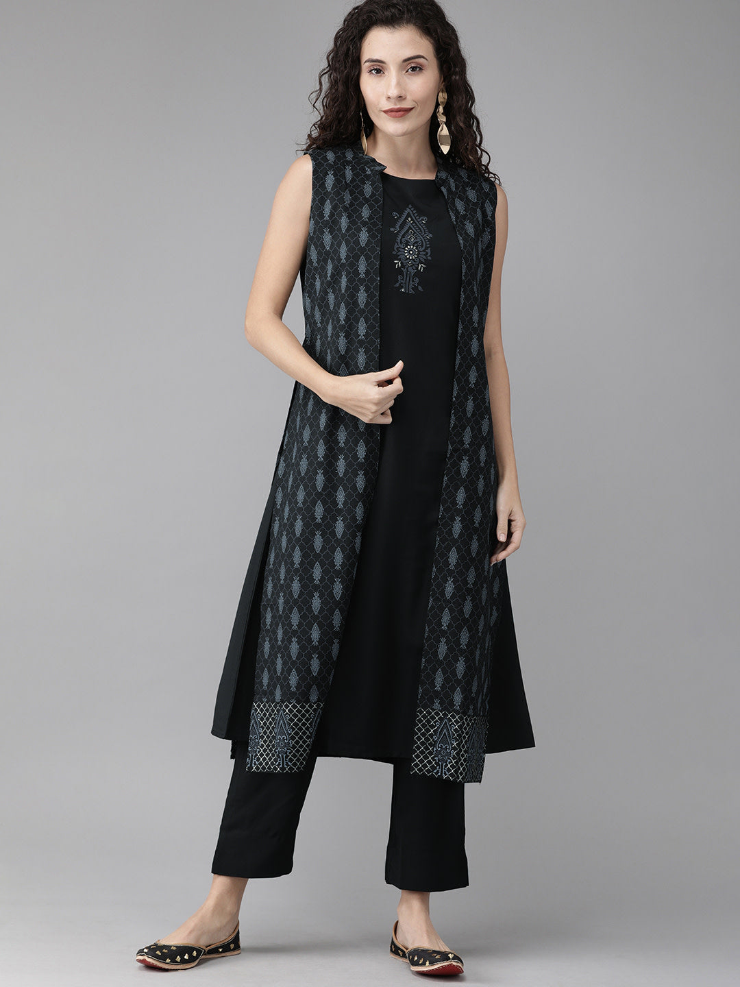 Women's Crepe Indo Western Set