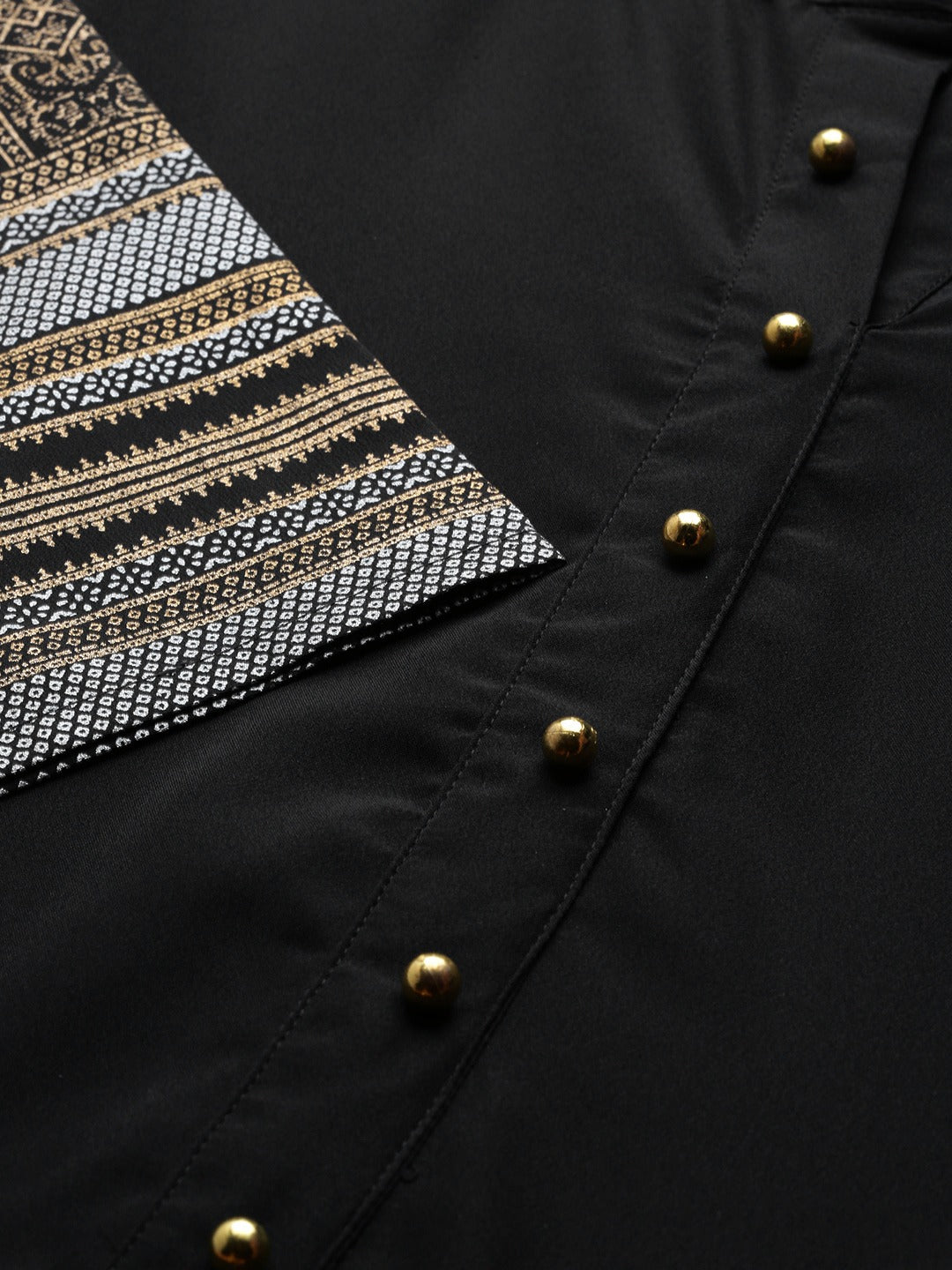 Color_Black