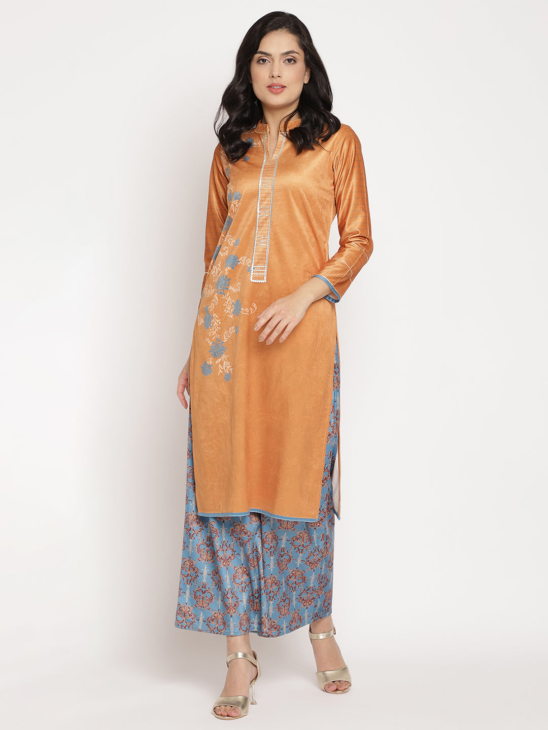 Women's Orange Color Digital Print Velvet Kurta With Palazz