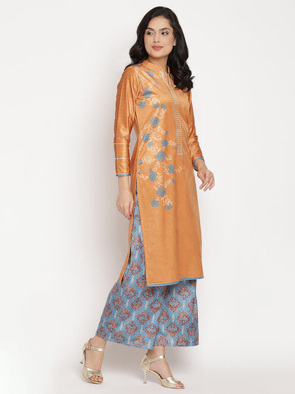 Women's Orange Color Digital Print Velvet Kurta With Palazz