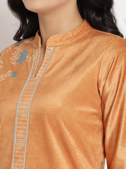 Women's Orange Color Digital Print Velvet Kurta With Palazz