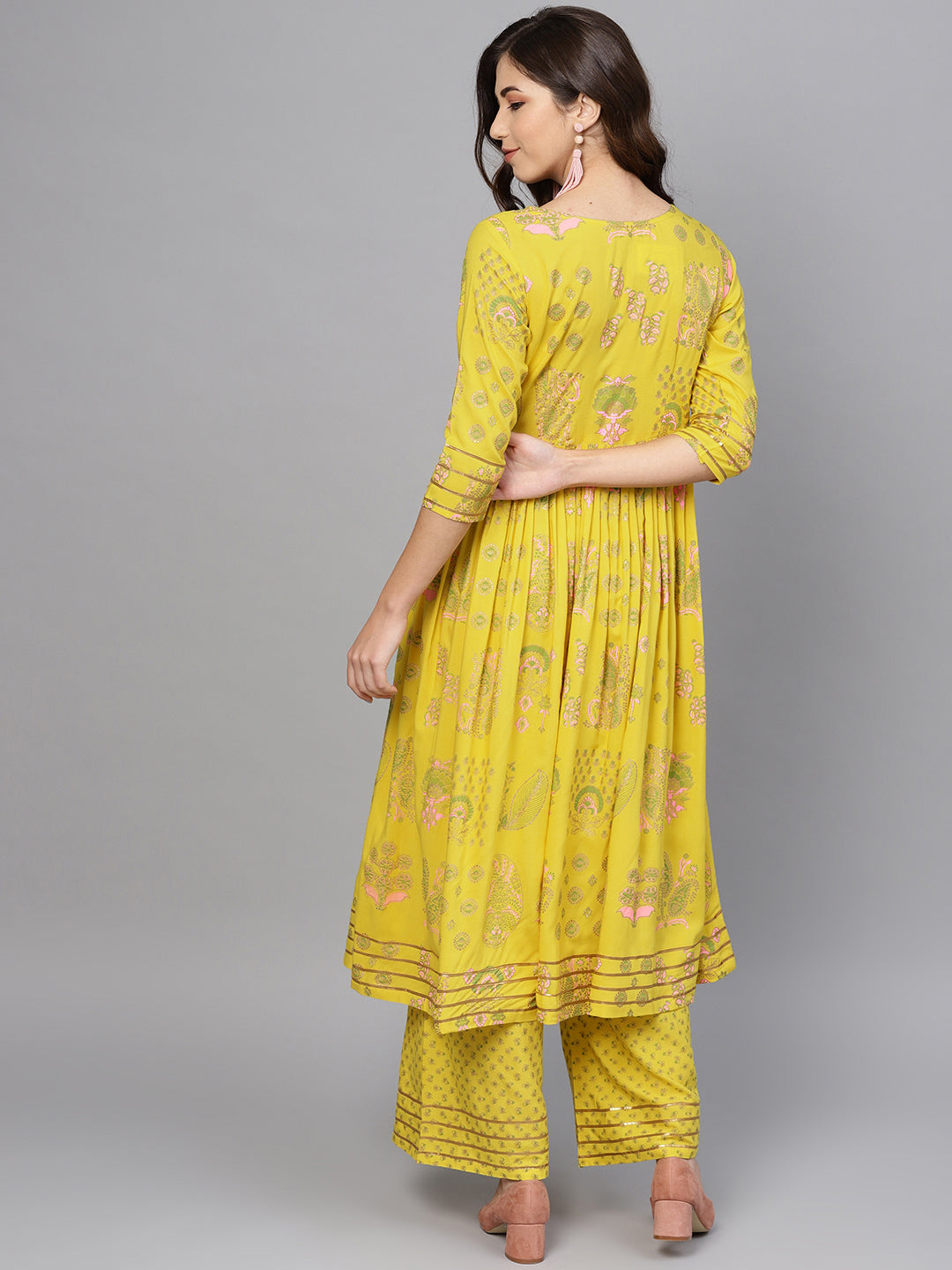 Women's Rayon Yellow Printed Kurta Palazzo Se