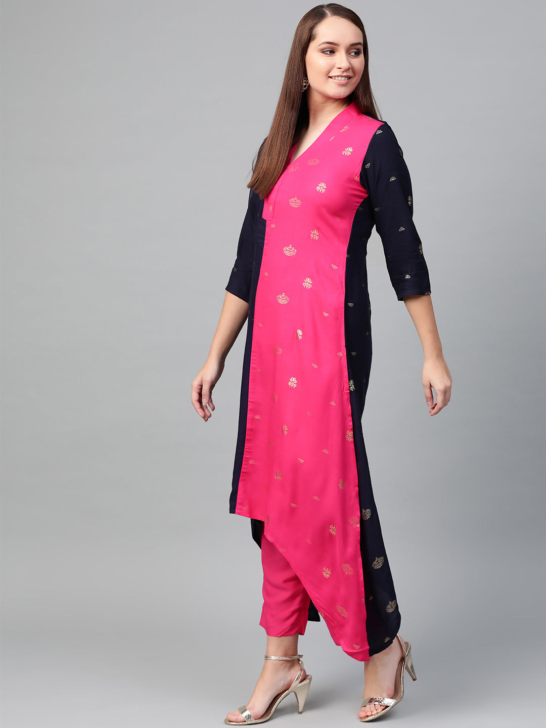Women's Colourblocked A Line Kurta With Pant