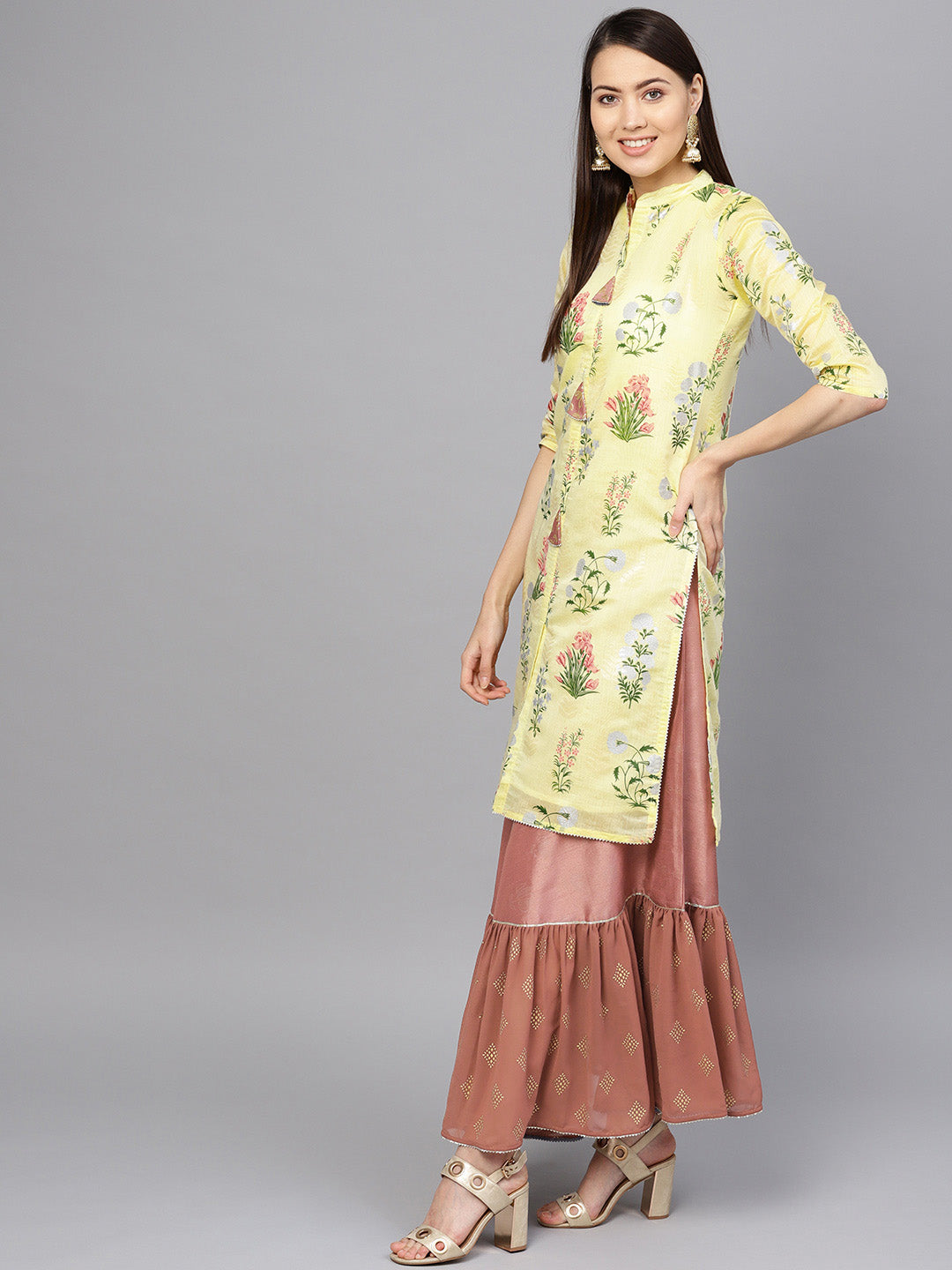 Women's  Yellow Metalic Printed Kurta With Skirt