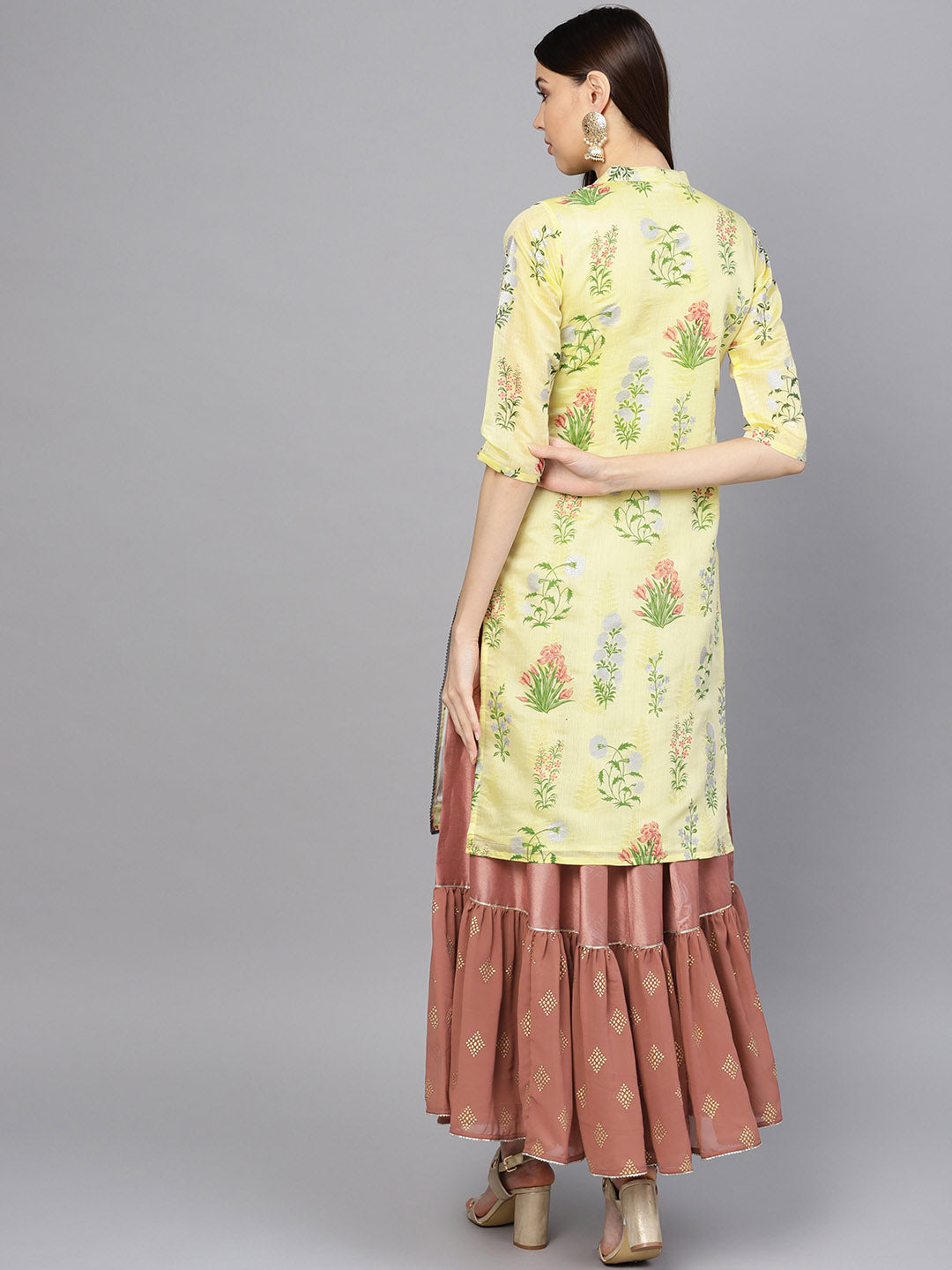 Women's  Yellow Metalic Printed Kurta With Skirt