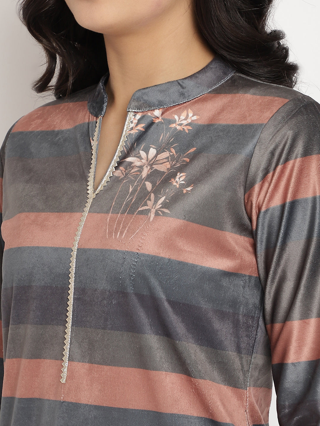Women's Multi Color Stripe Digital Print Velvet Kurt