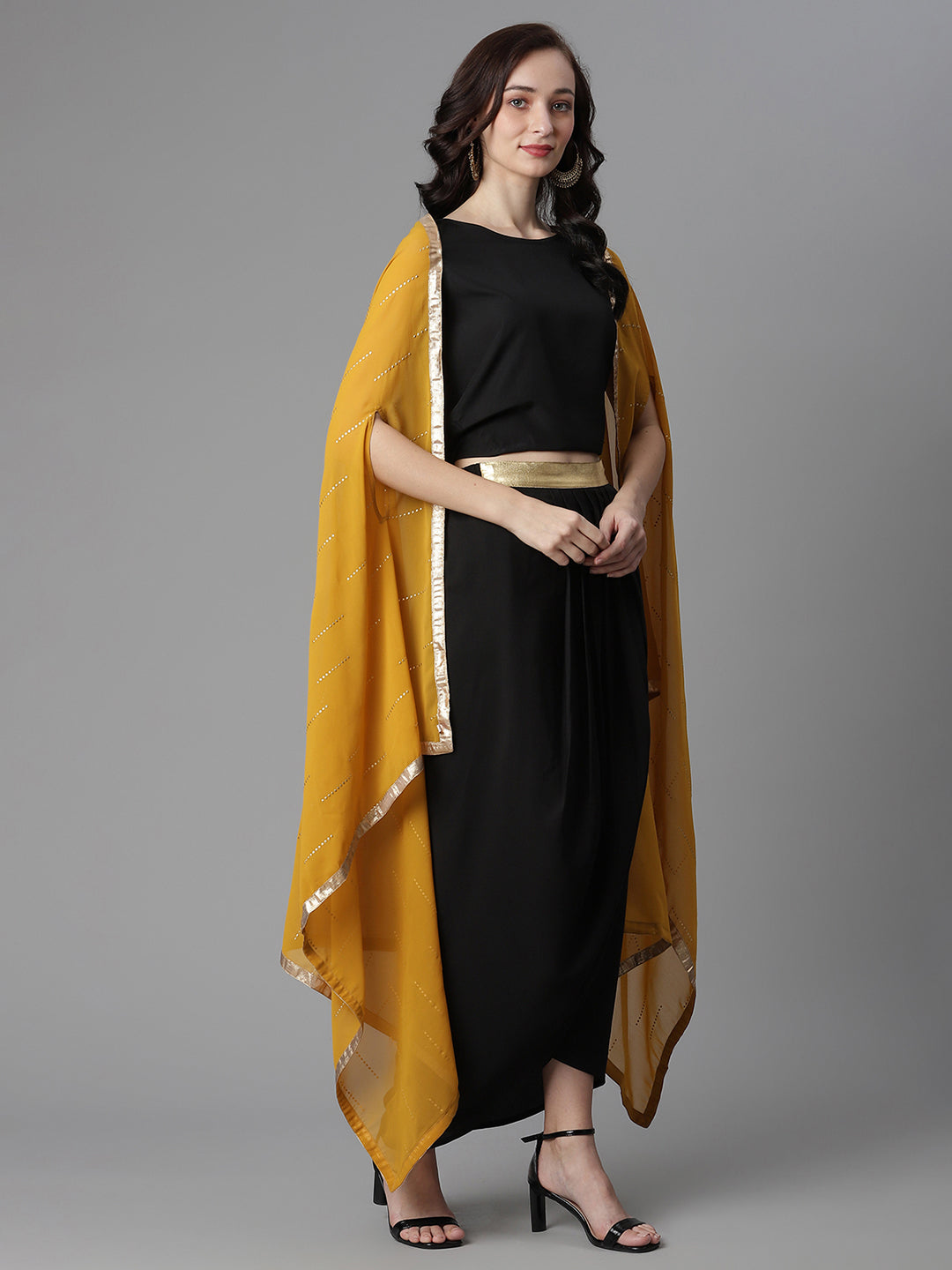 Women's Top, Skirt & Shrug By Ahalya