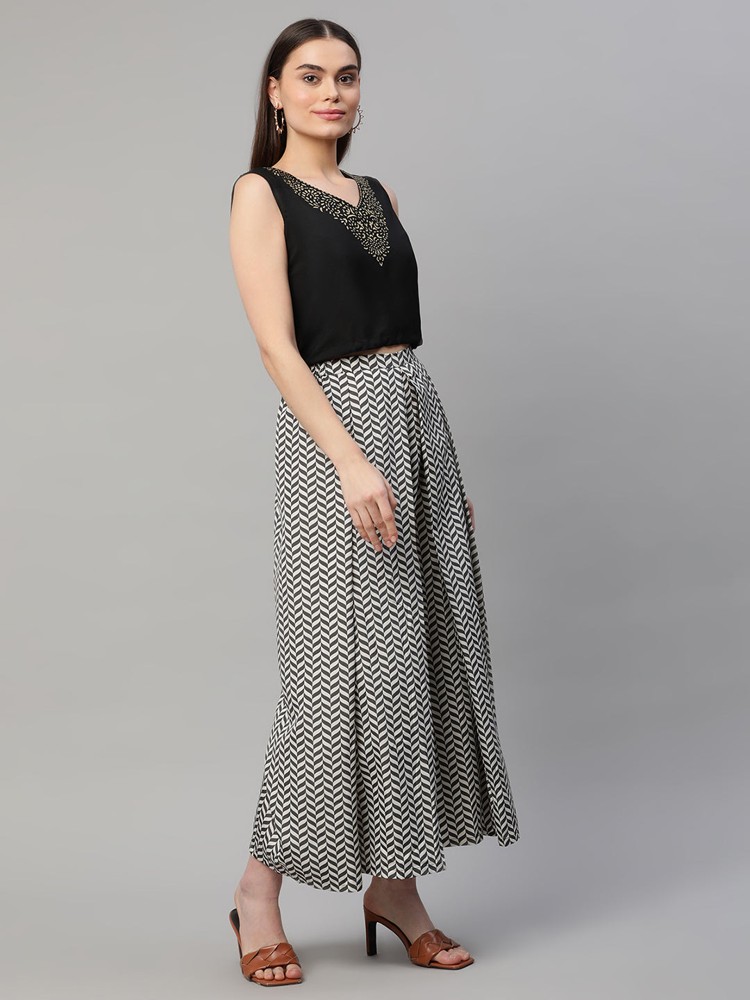 Color_Black