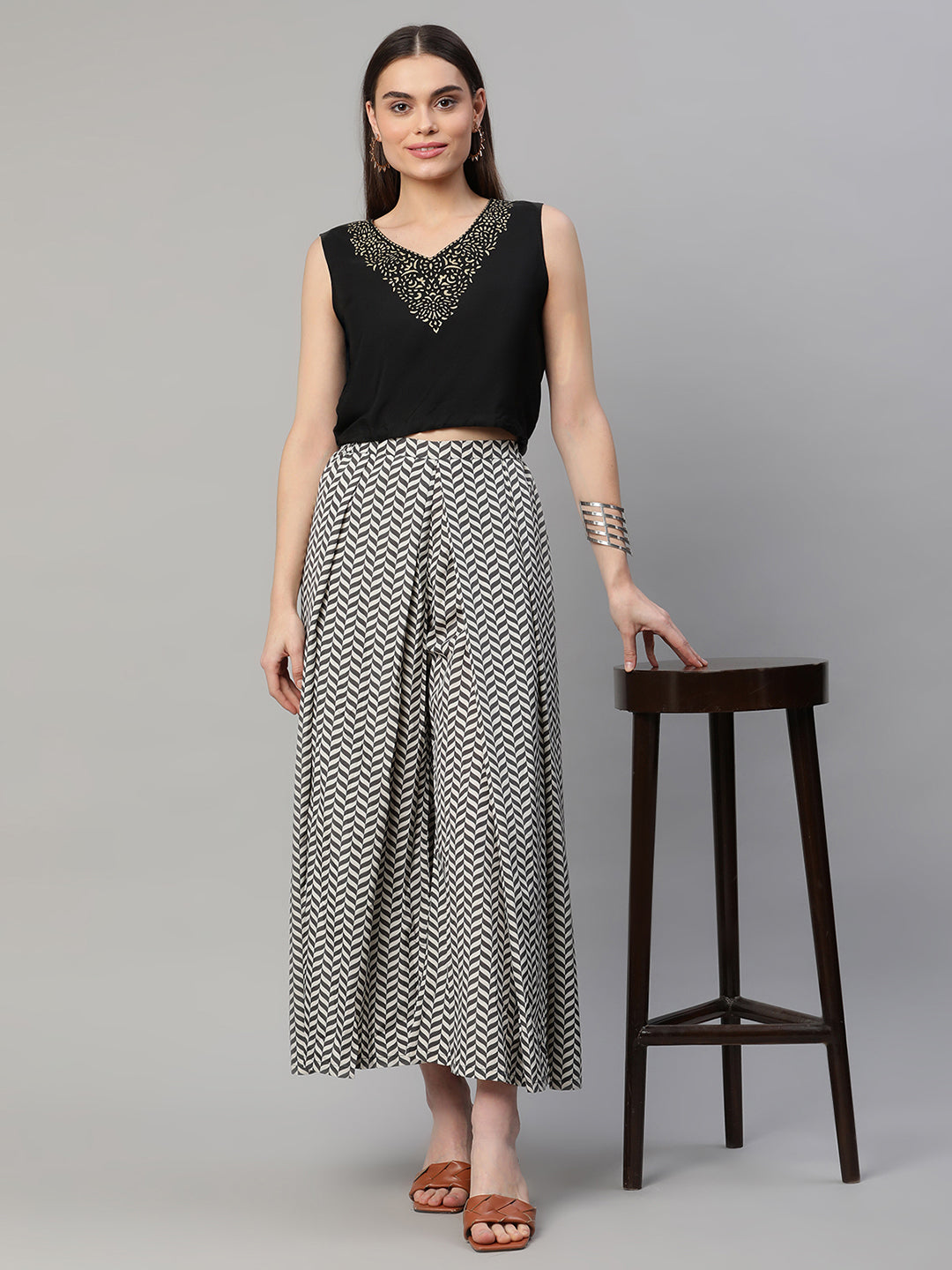 Color_Black