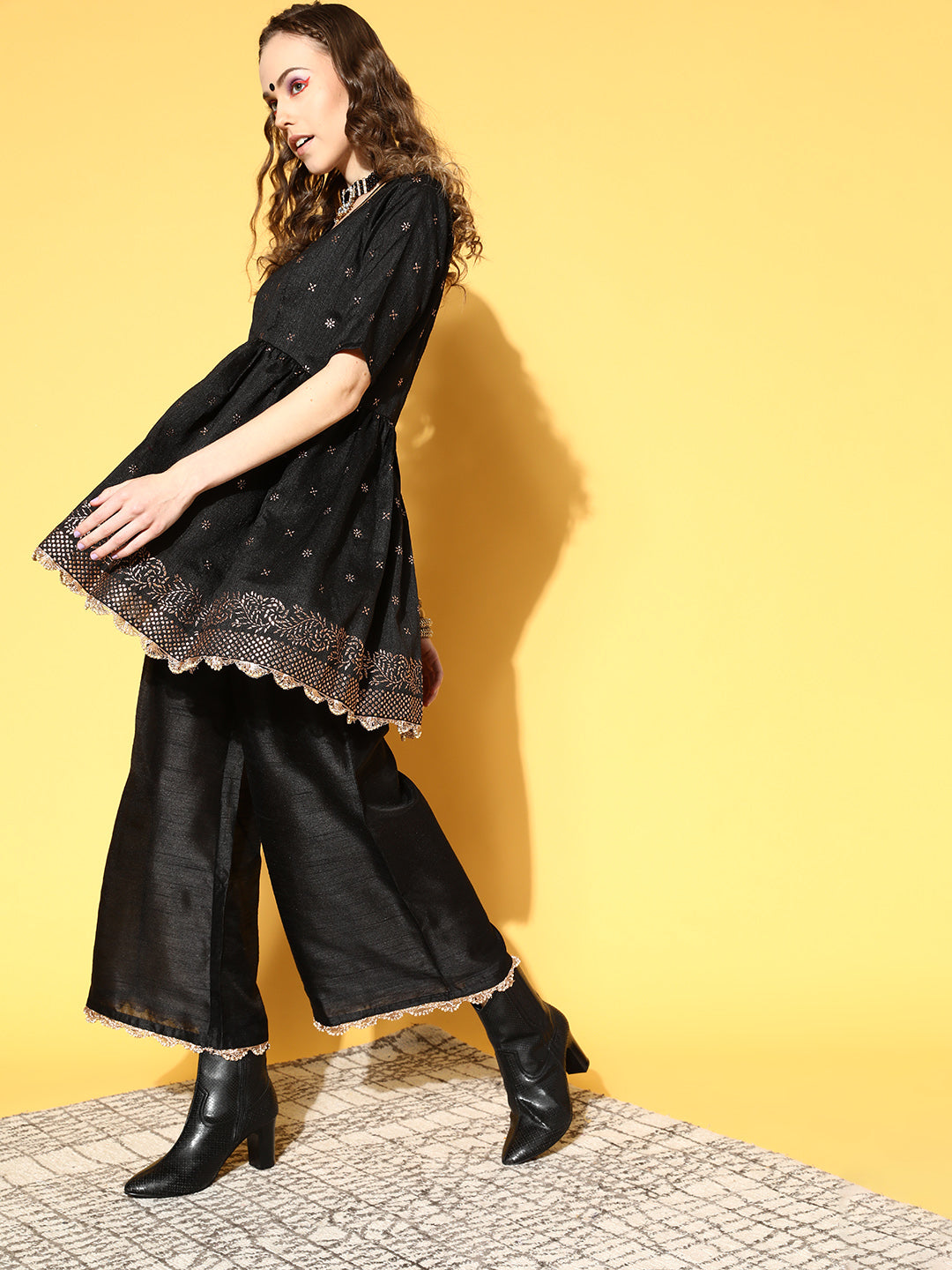 Color_Black