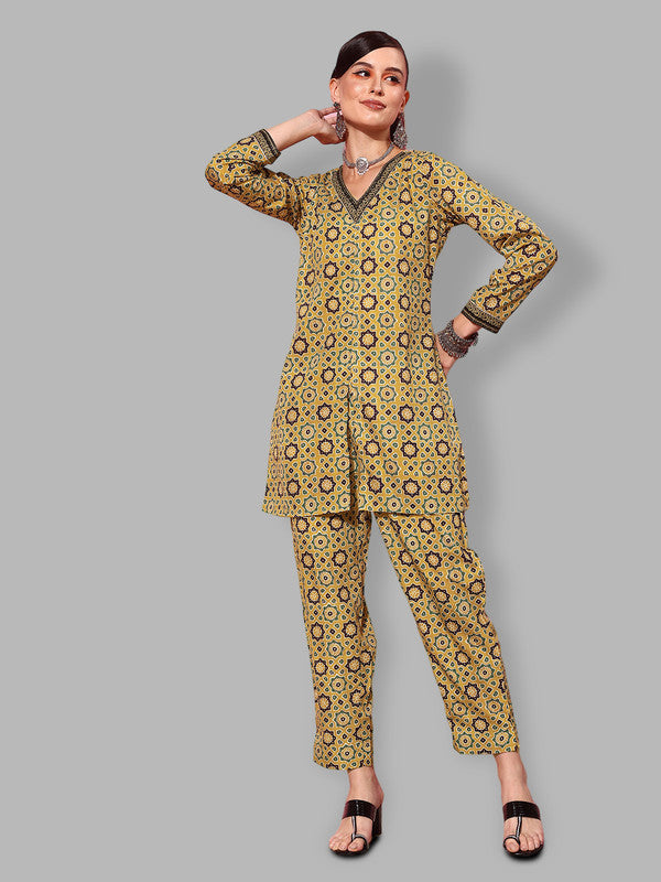 Color_Mustard