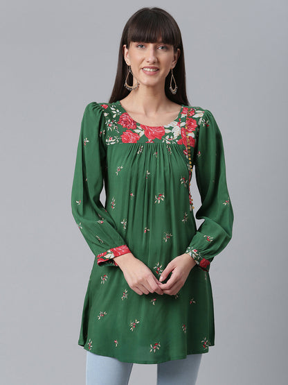 Women's Viscose Rayon Green Wax Printed Western Tunic