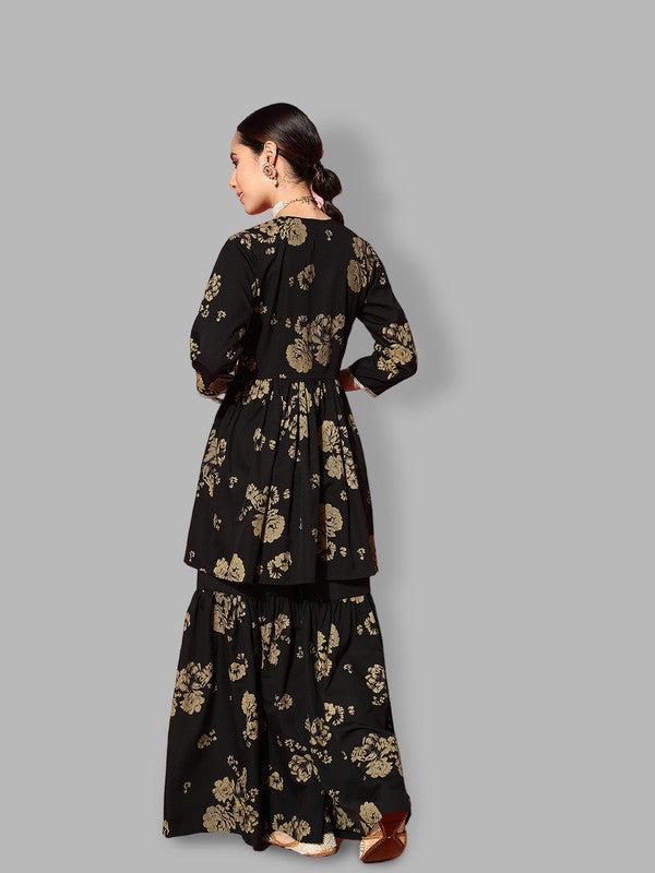 Color_Black