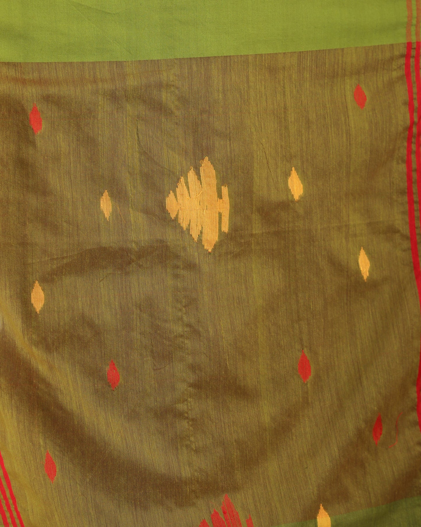 Women's Red Dark Green Cotton Blend Handloom Tie Dye Jamdani Saree