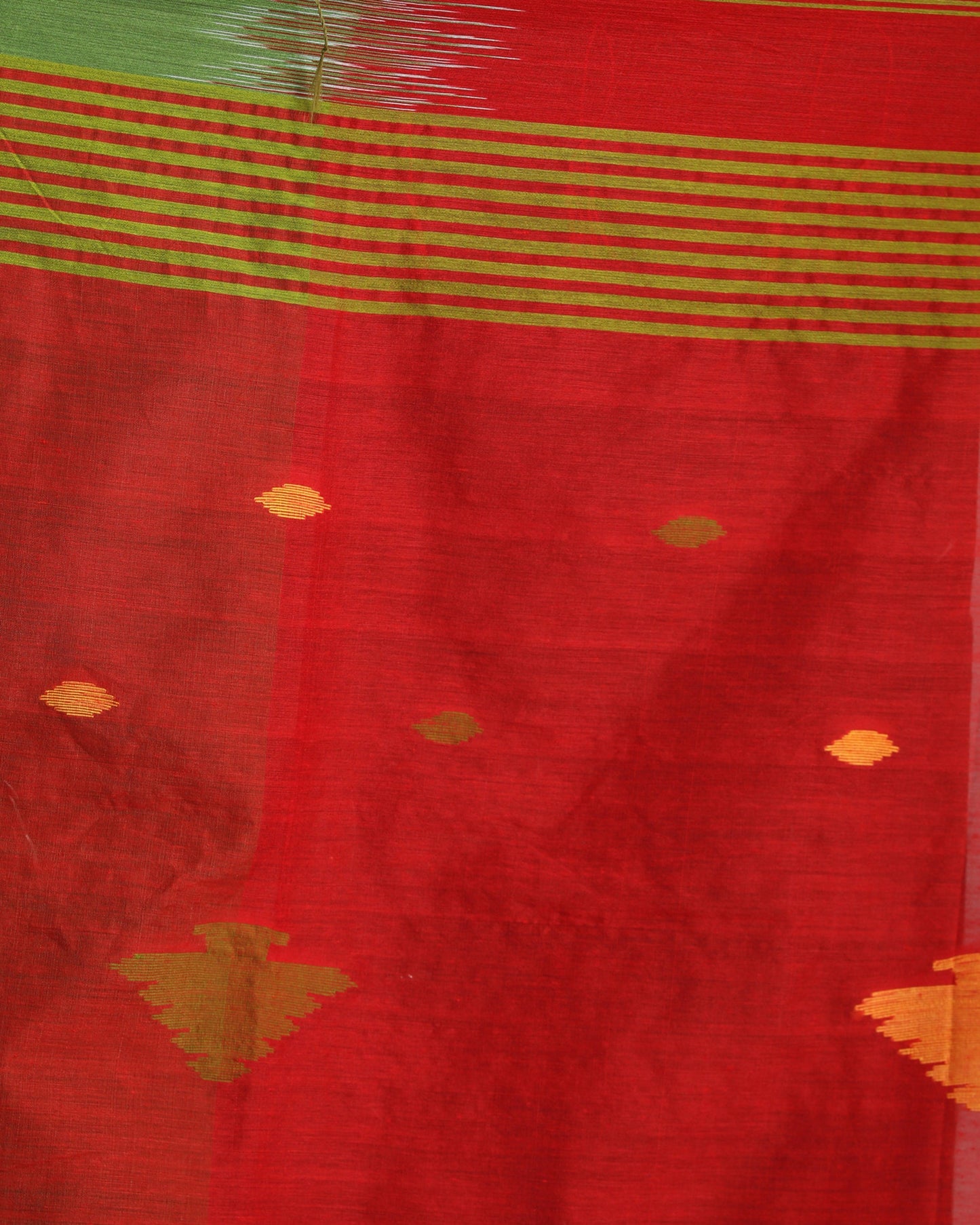 Women's Red Green Cotton Blend Handloom Tie Dye Jamdani Saree