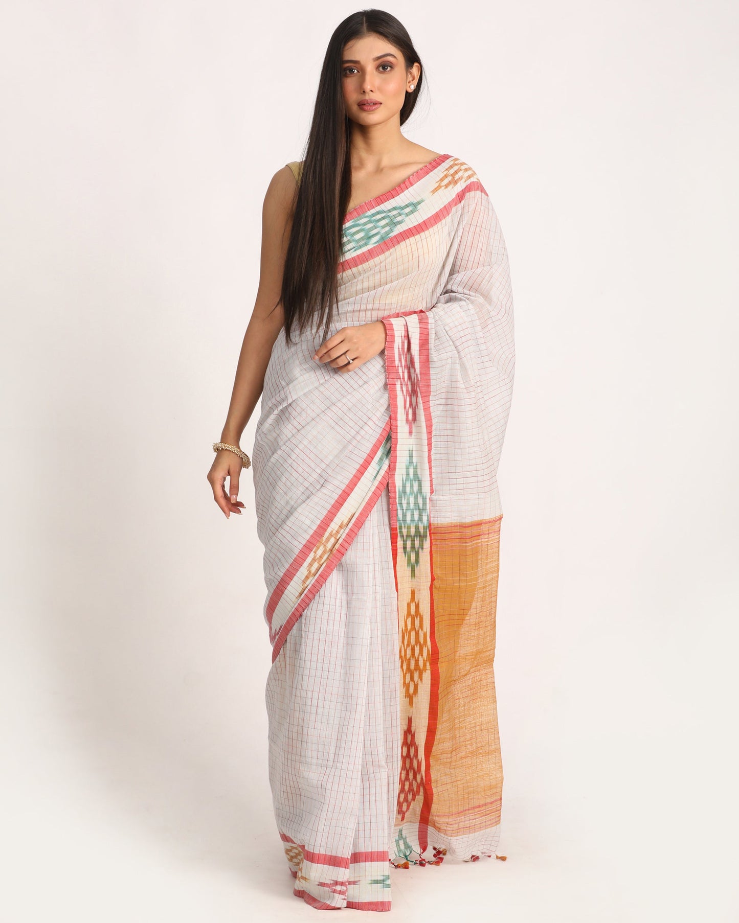 Women's Kotki Border Ice Blue Cotton Blend Handloom Saree