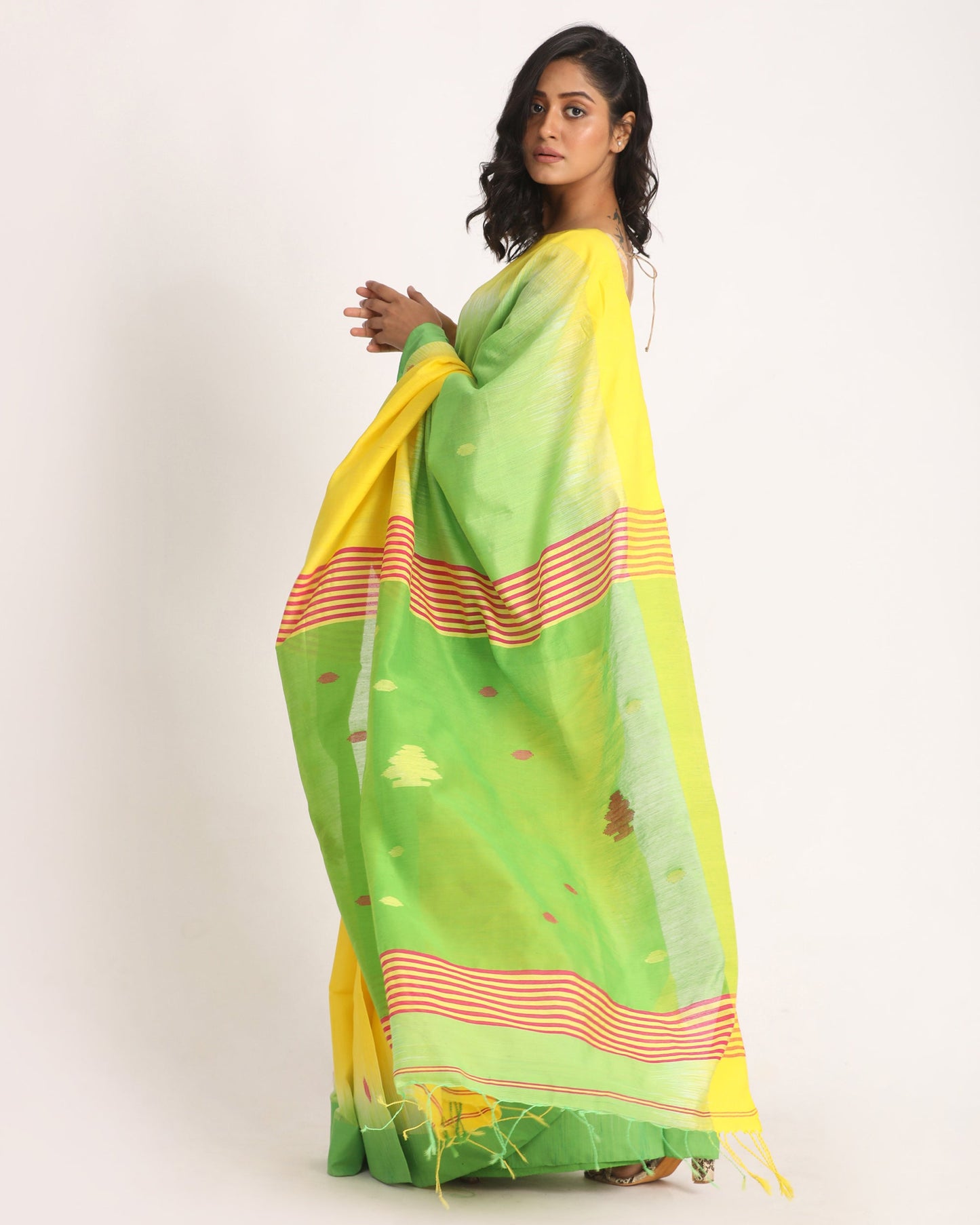 Women's Yellow Green Cotton Blend Handloom Tie Dye Jamdani Saree