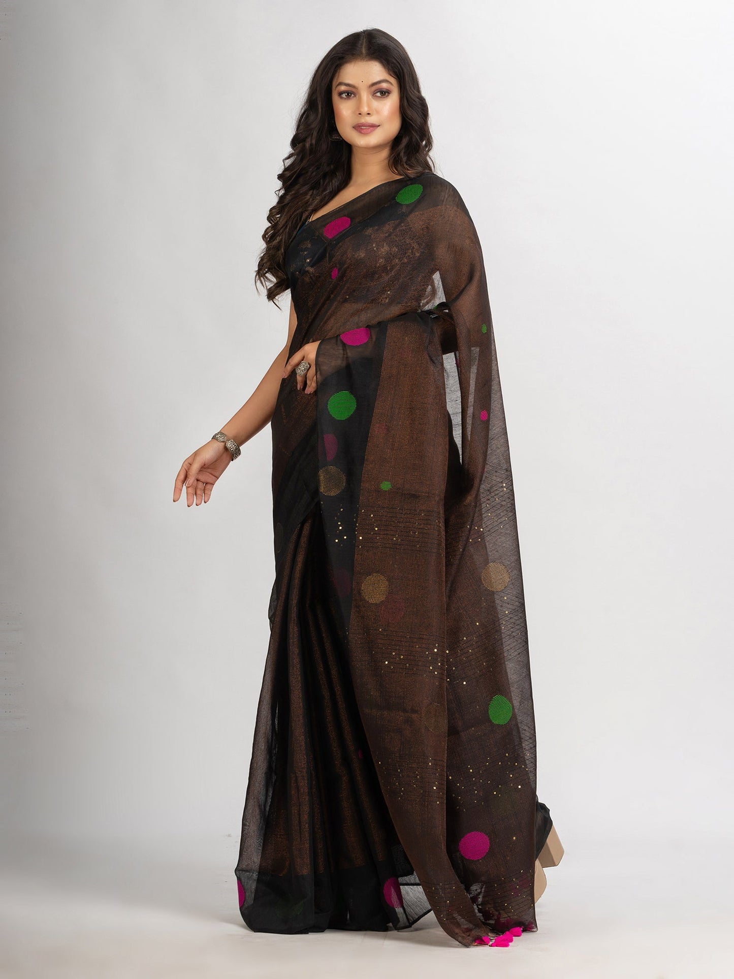 Women's Black Handweven Cotton Blend Jamdani handloom Saree