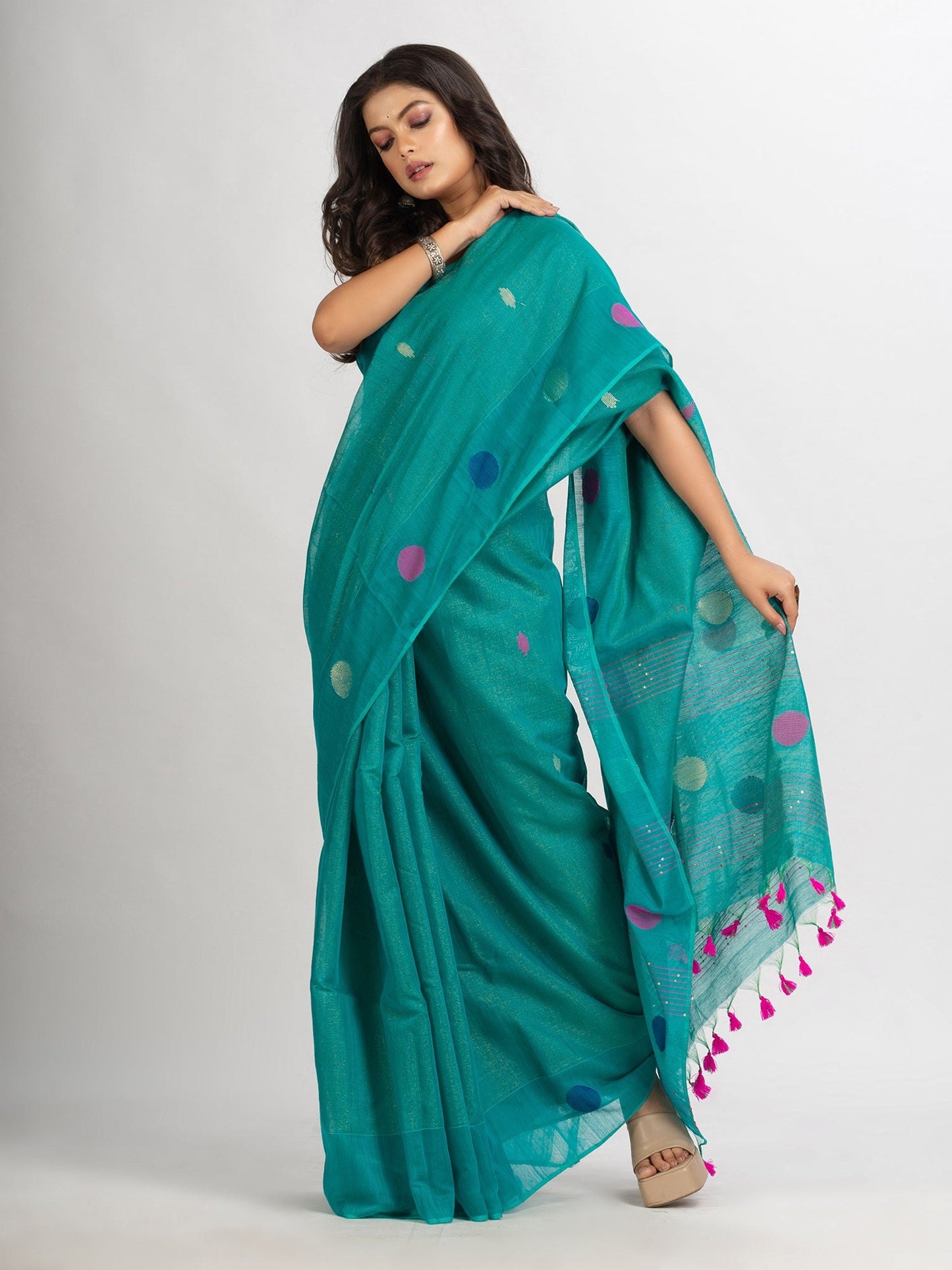 Women's Firoja Handweven Cotton Blend Jamdani handloom Saree