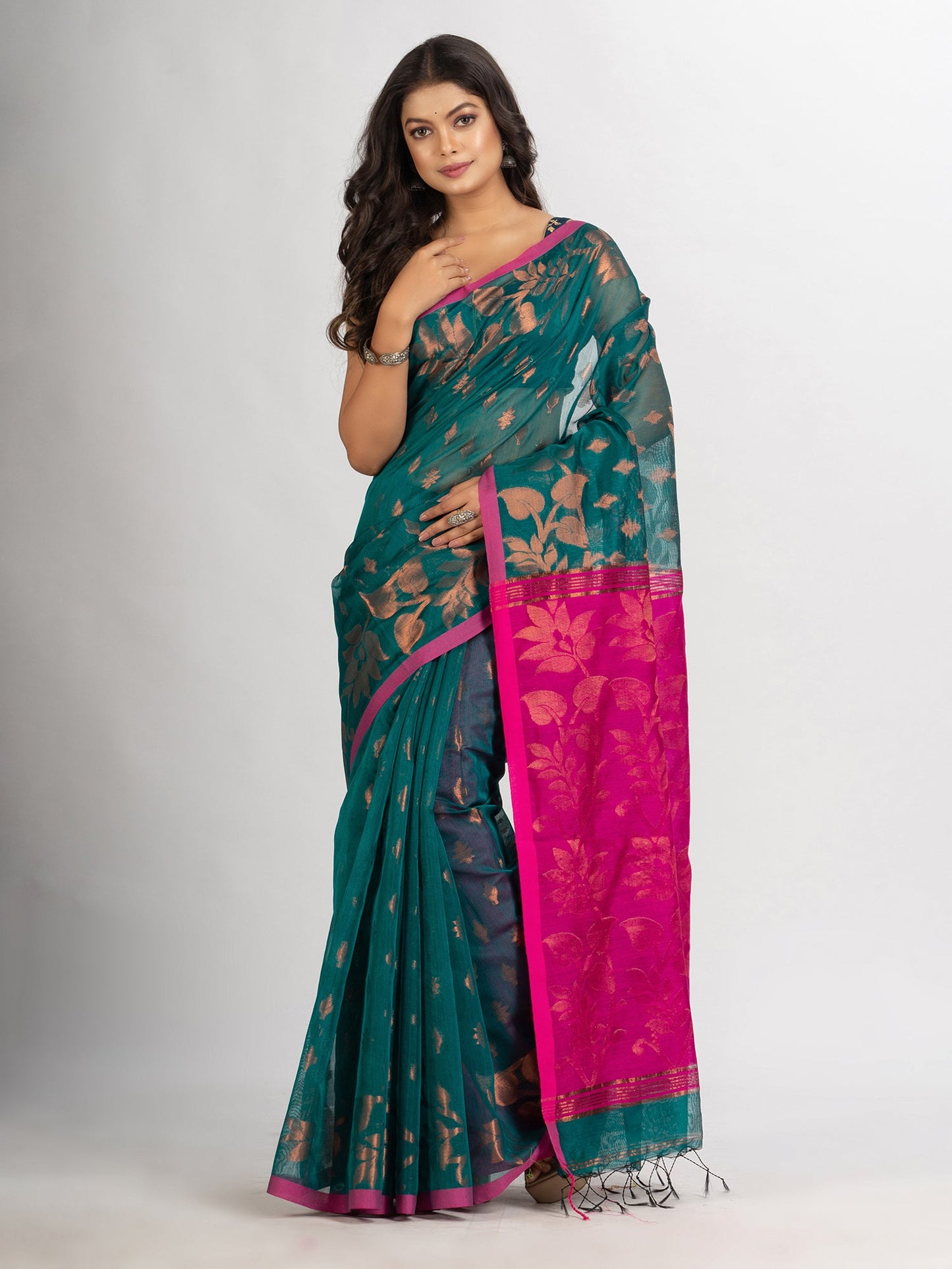 Women's Raja Cotton Blend Handloom Tangail Saree