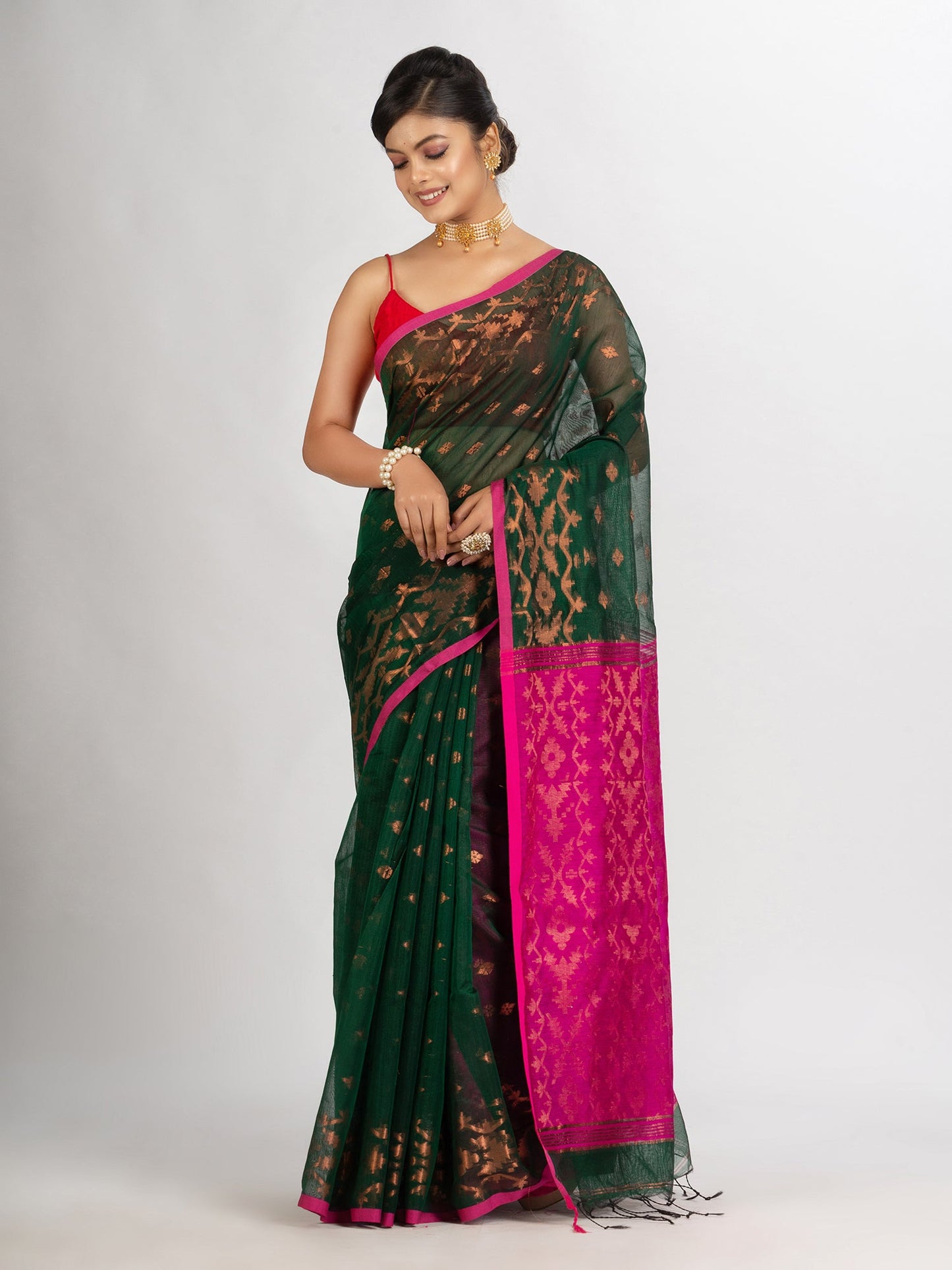 Women's Battle Green Cotton Blend Handloom Tangail Saree