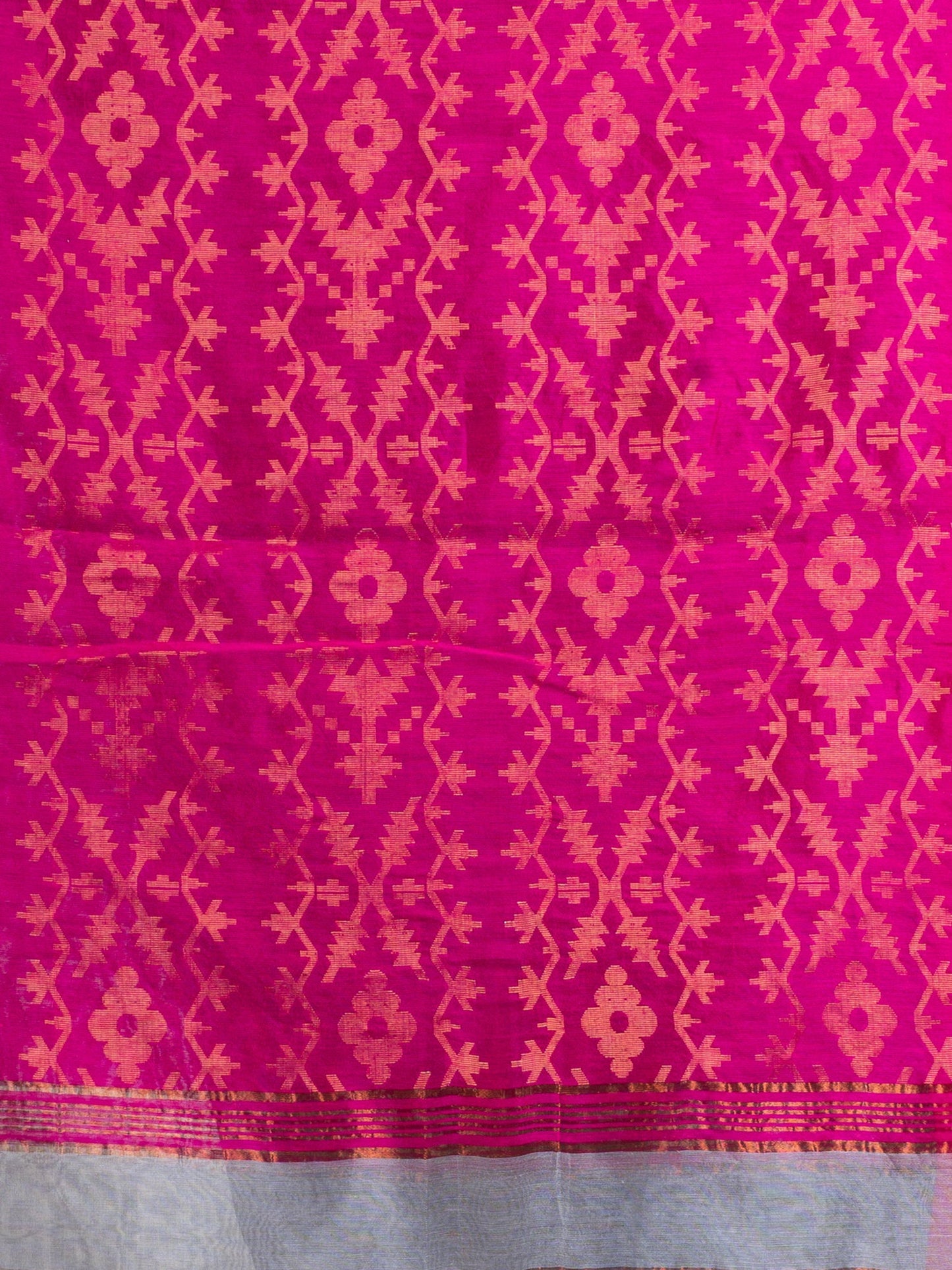 Women's Silver Gray Cotton Blend Handloom Tangail Saree