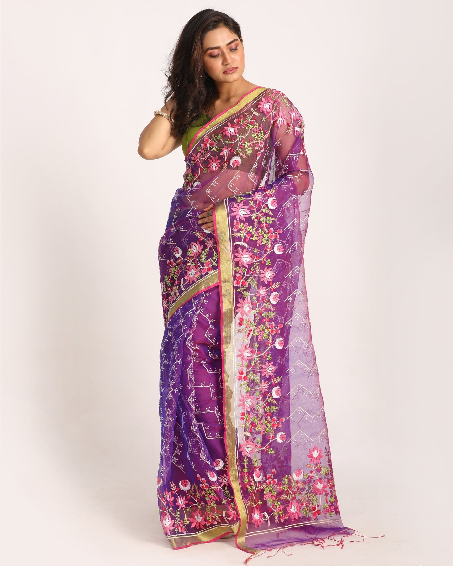 Women's Purple Art Silk Muslin Handloom Embroidery Saree