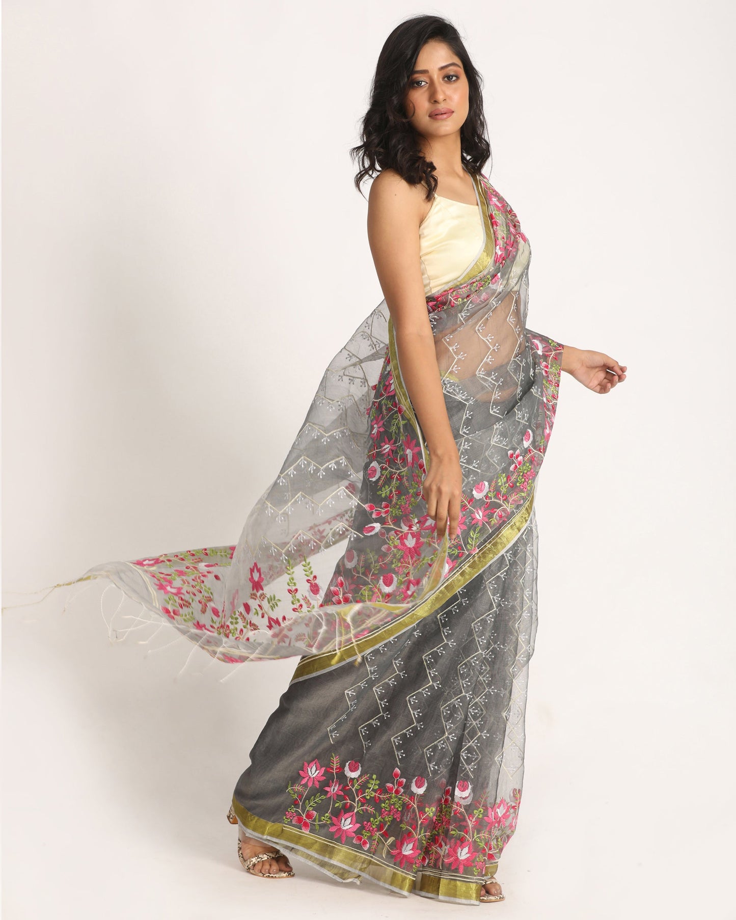 Women's Grey Art Silk Muslin Handloom Embroidery Saree