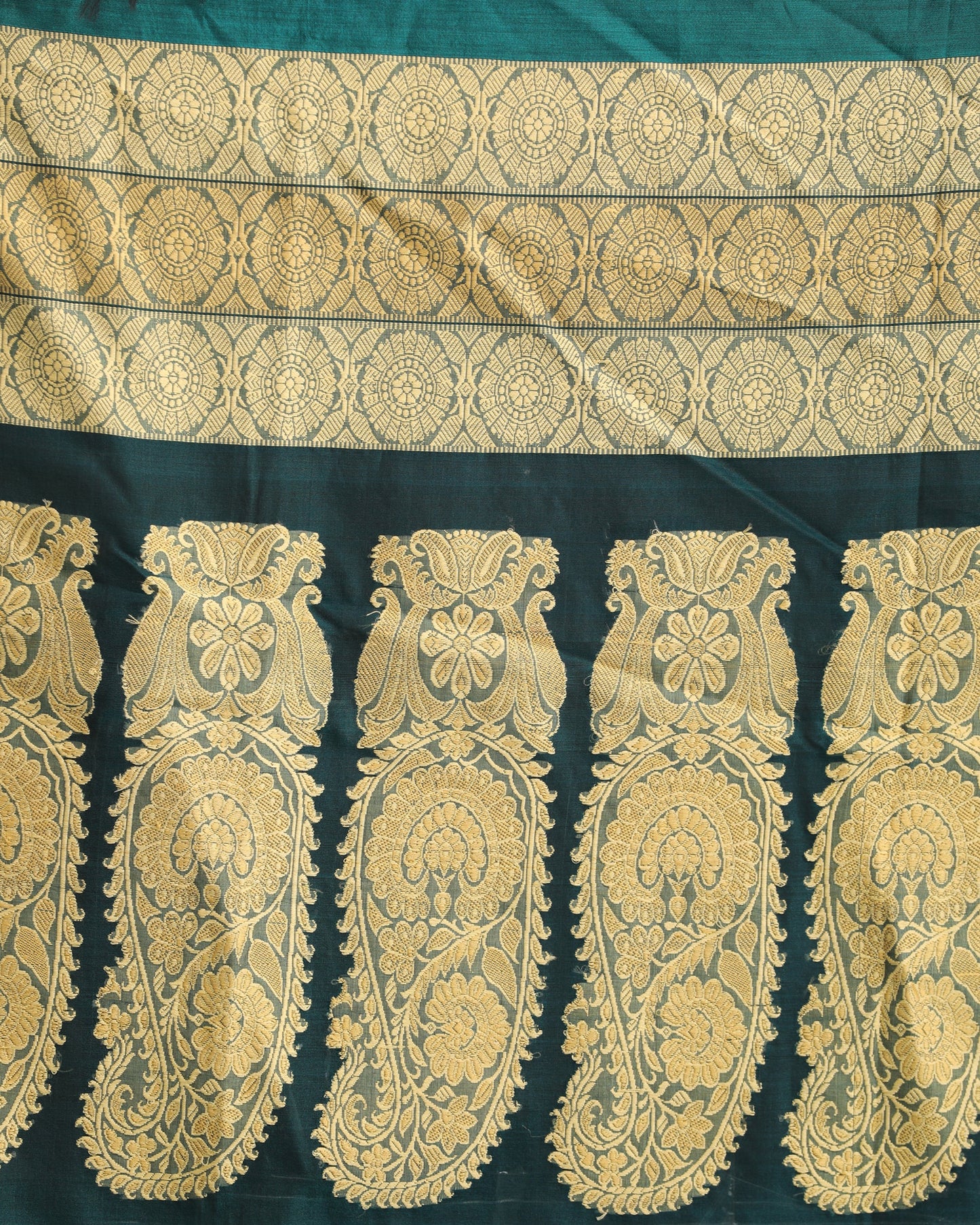 Women's Teal Traditional Handloom Cotton Silk Jamdani Saree