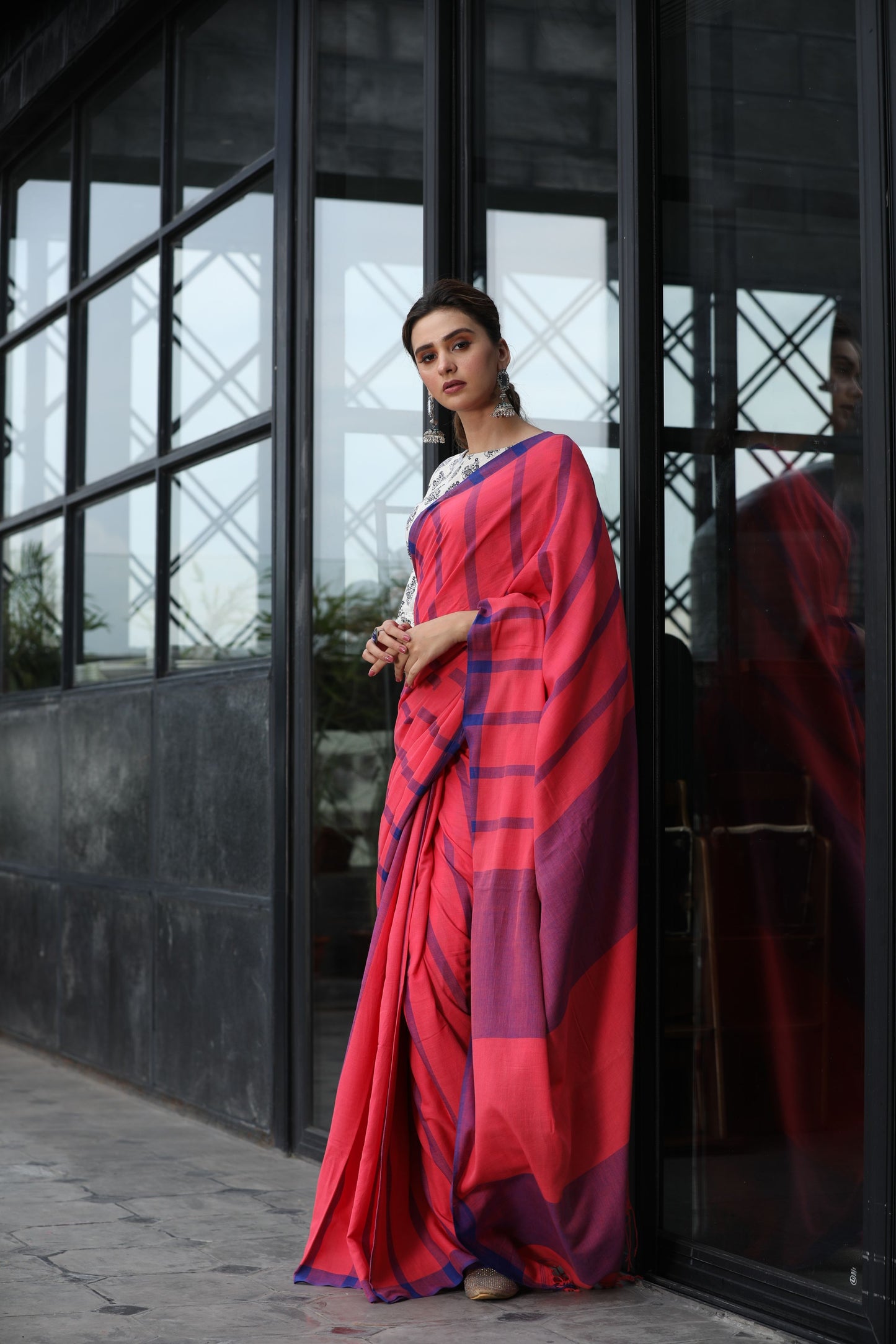 Women's Pink handwoven linen saree
