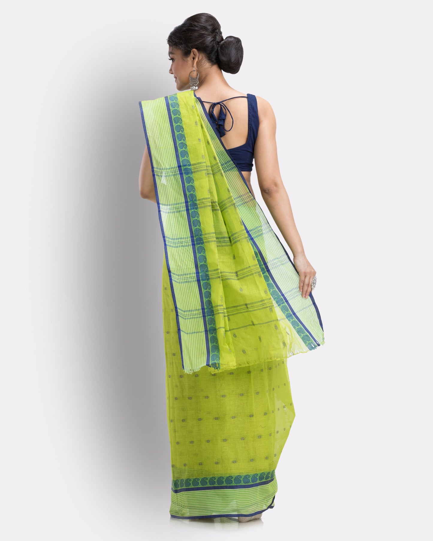 Women's Self Design Tant Cotton Saree (Green)