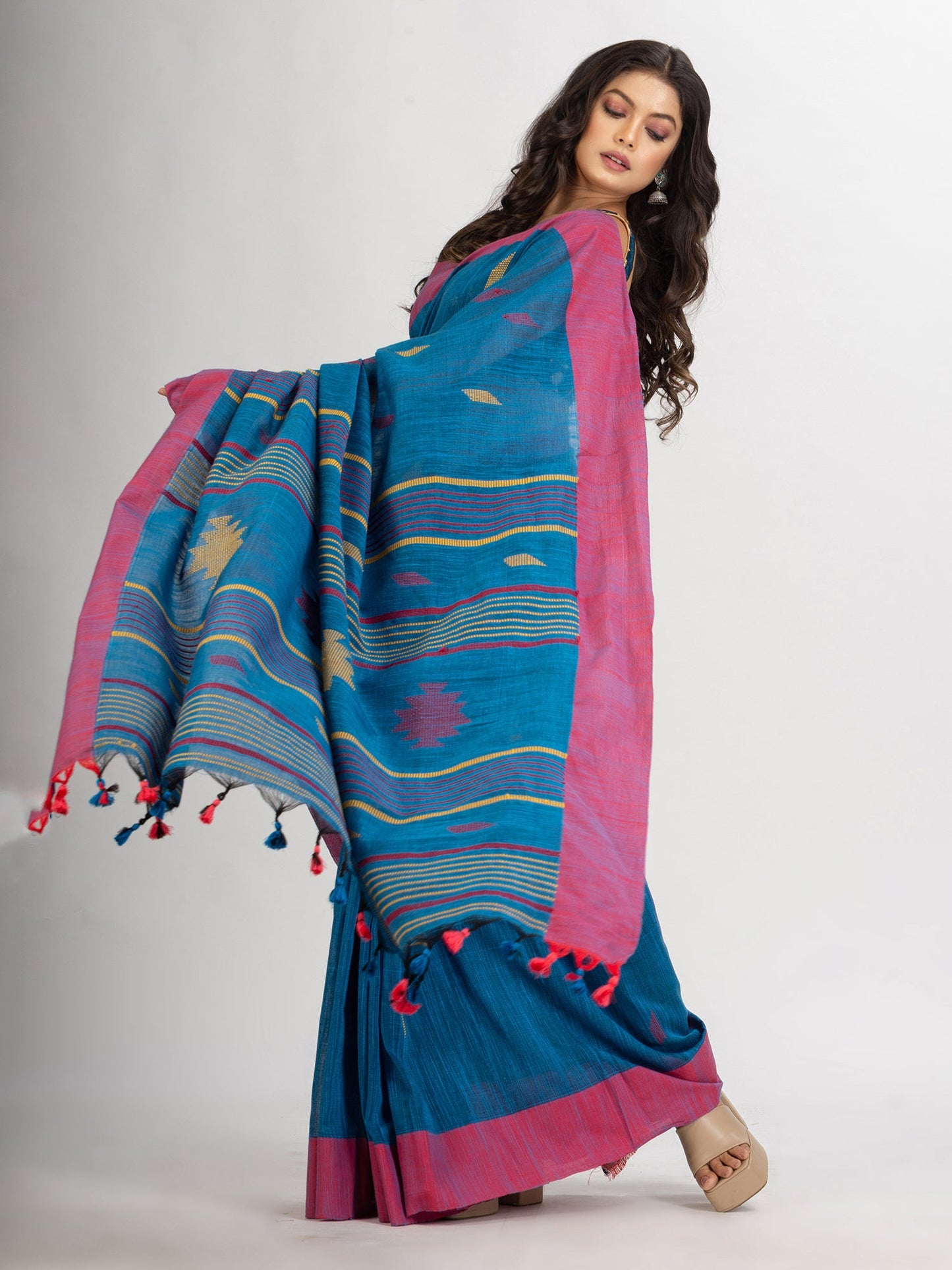 Women's Sky Blue Handwoven Cotton Jamdani handloom Saree