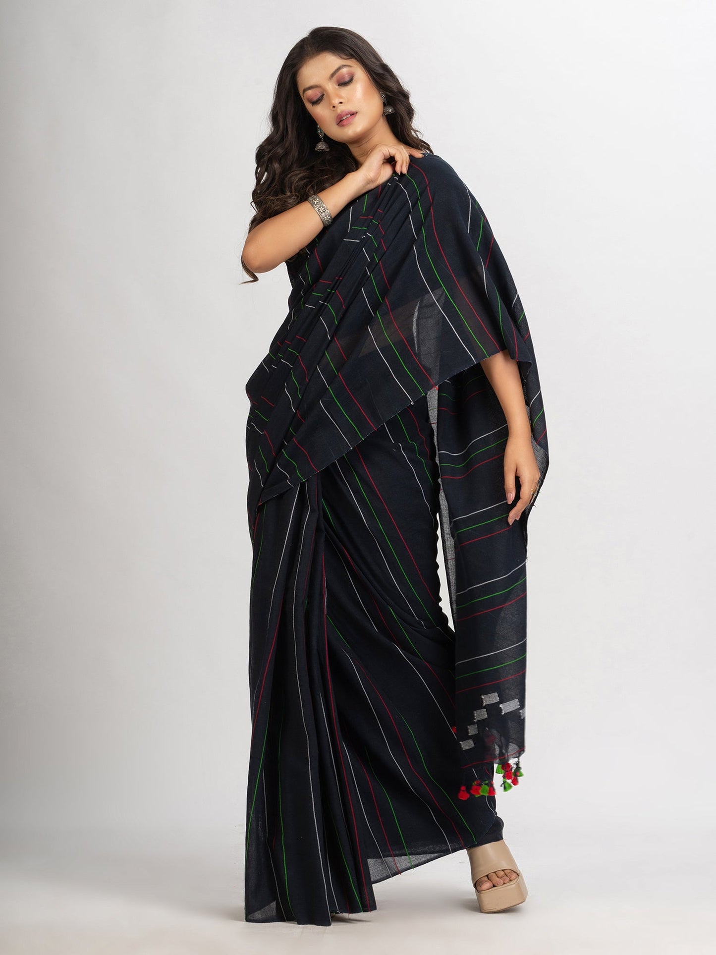 Women's Black Handwoven Cotton Jamdani handloom Saree