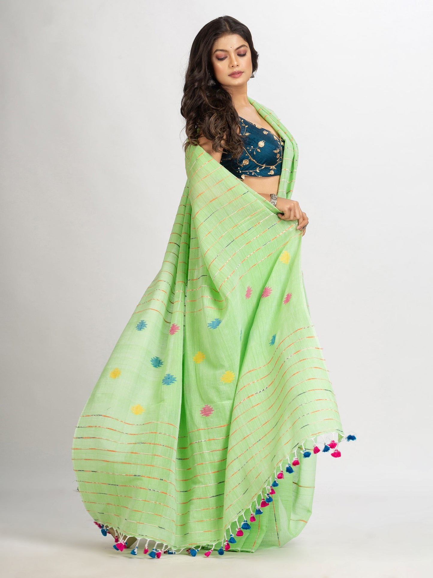 Women's Light Green Handwoven Cotton Jamdani handloom Saree