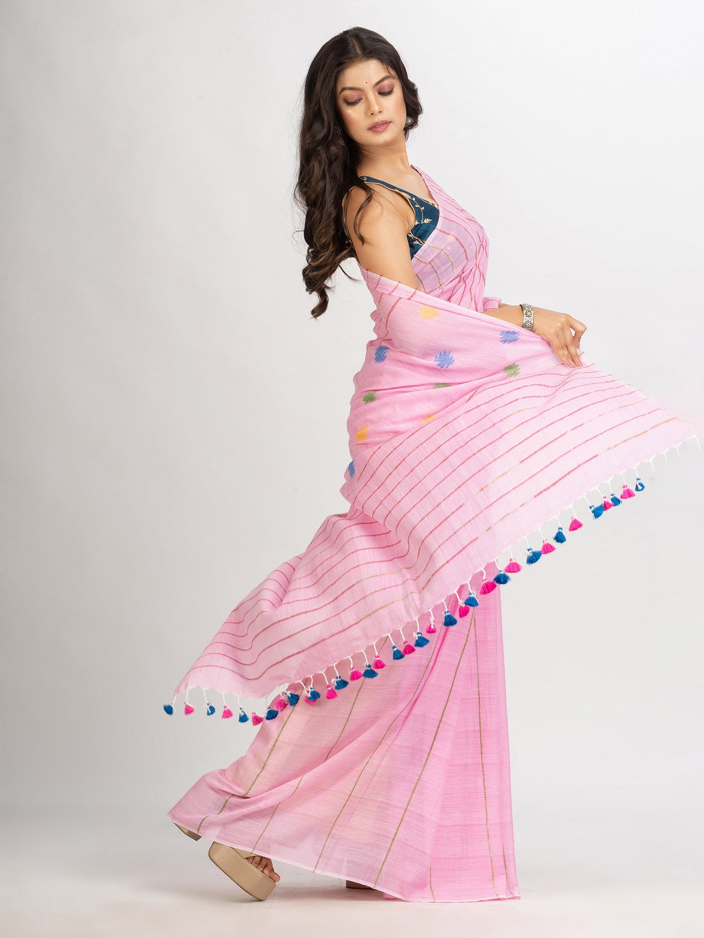 Women's Pink Handwoven Cotton Jamdani handloom Saree