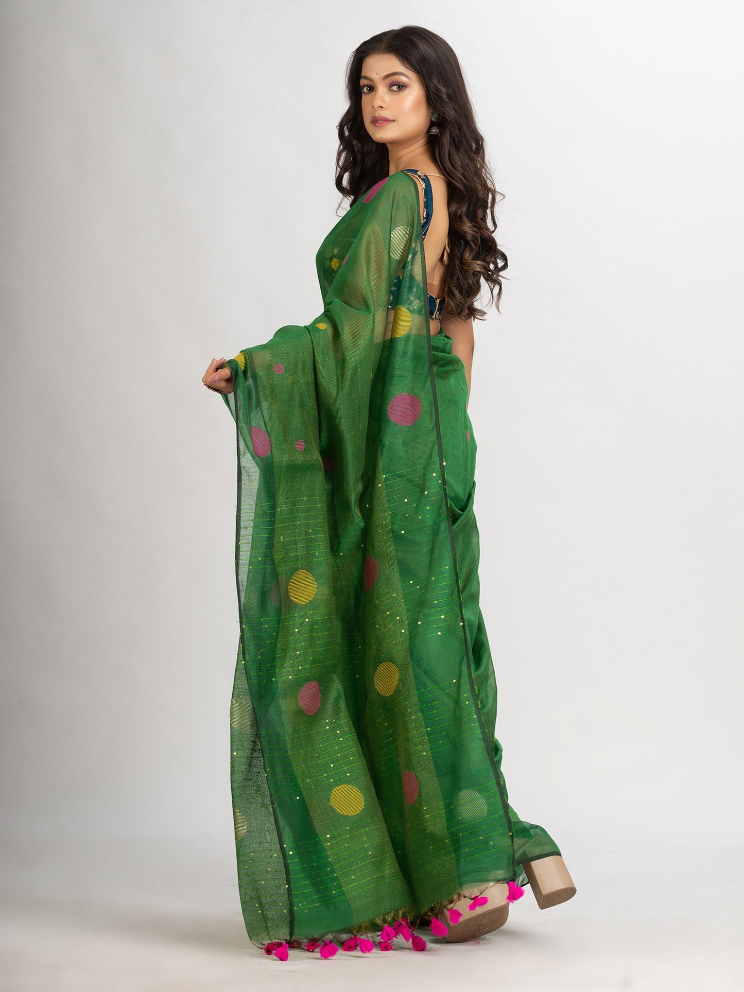 Women's Green Handweven Cotton Blend Jamdani handloom Saree