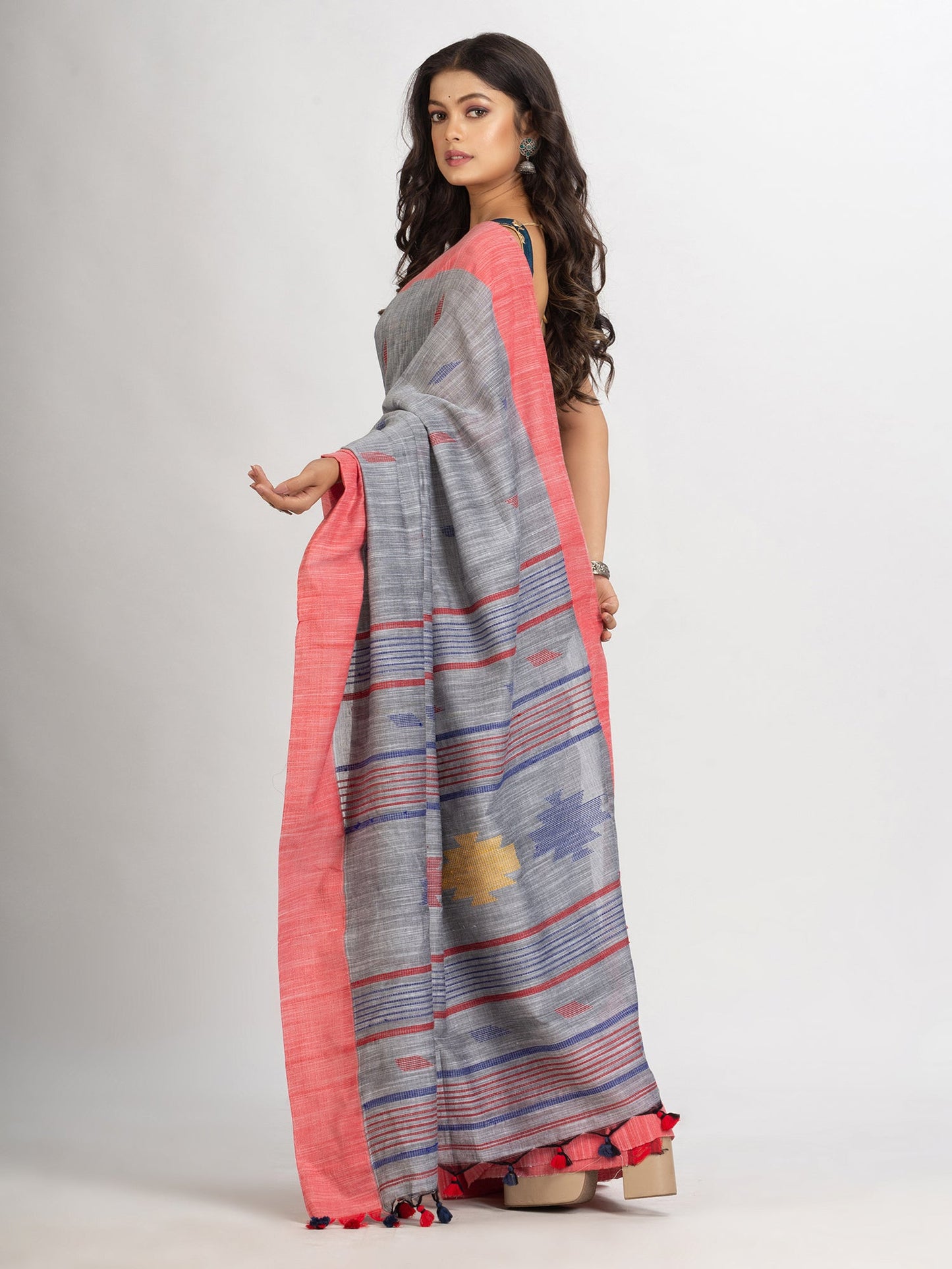 Women's Pink Handwoven Cotton Jamdani handloom Saree