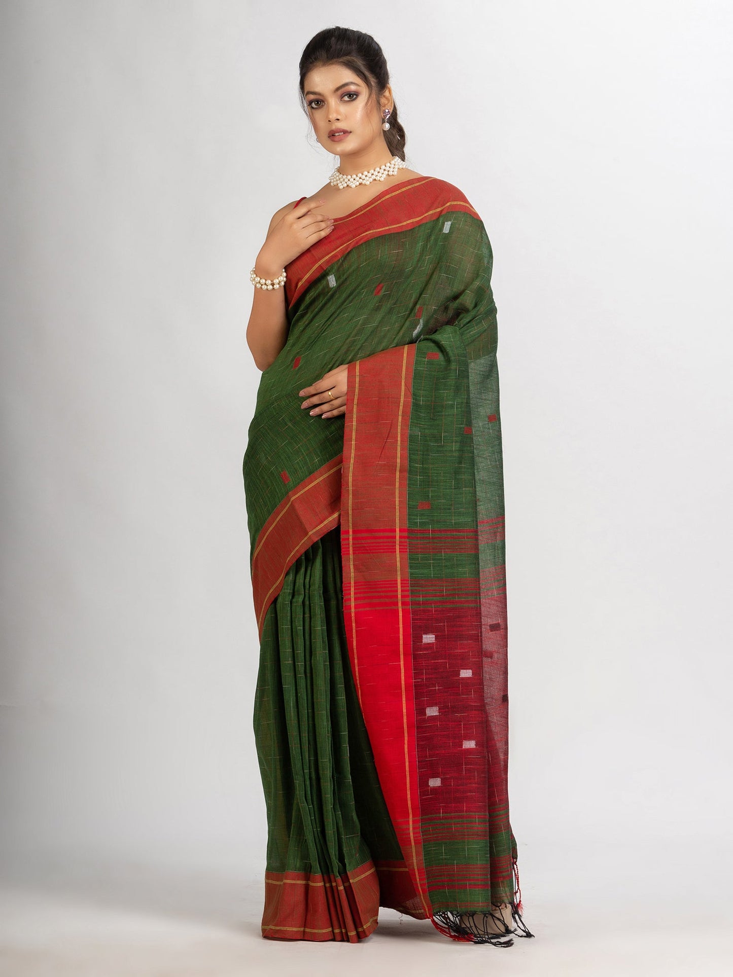 Women's Battle Green Handwoven Cotton Jamdani handloom Saree