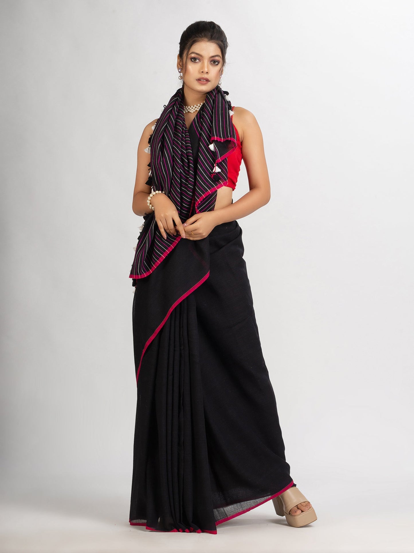 Women's Black Handwoven Cotton Stipe handloom Saree