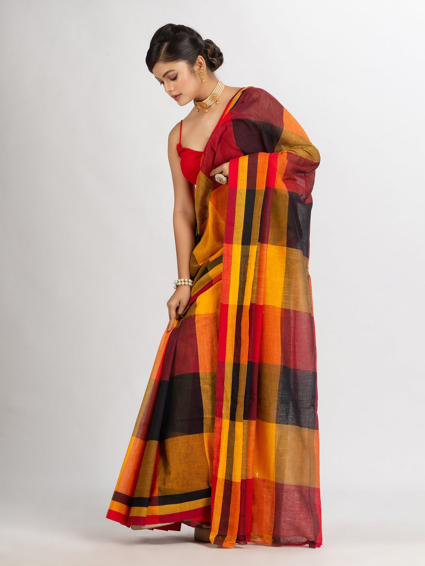 Women's Black Red And Yollow Multi Colour Check handloom Saree