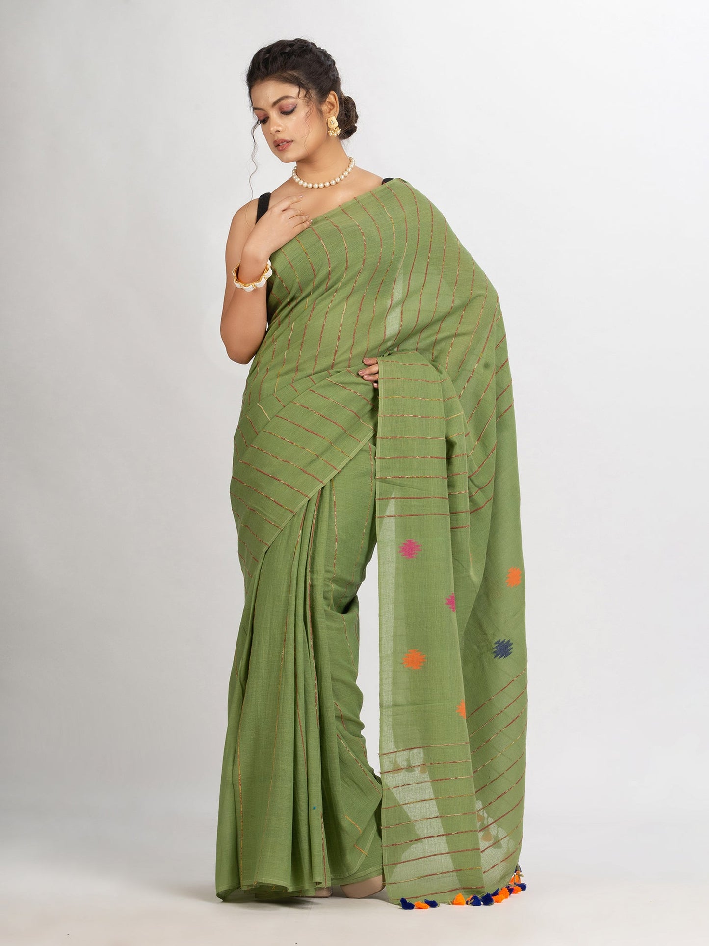 Women's Sage Green Handwoven Cotton Jamdani handloom Saree