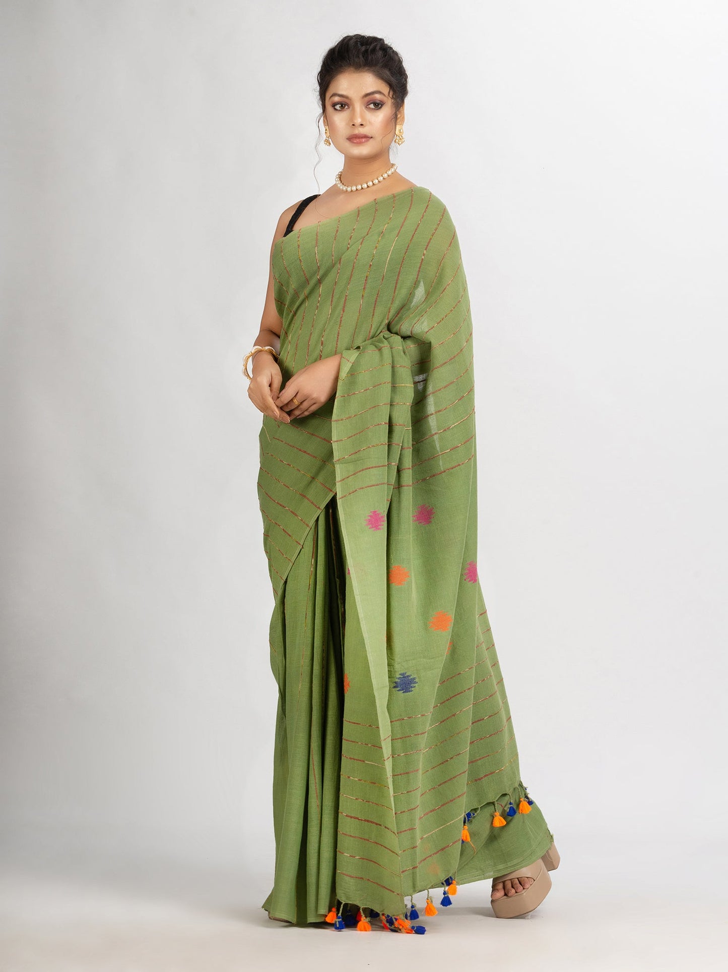Women's Sage Green Handwoven Cotton Jamdani handloom Saree