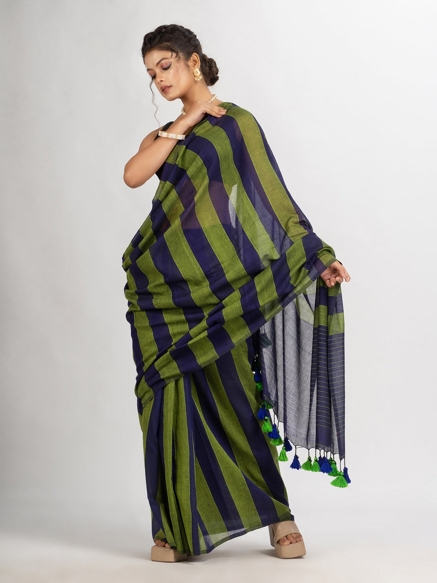 Women's Lemon And Blue Stipe Handwoven Cotton handloom Saree