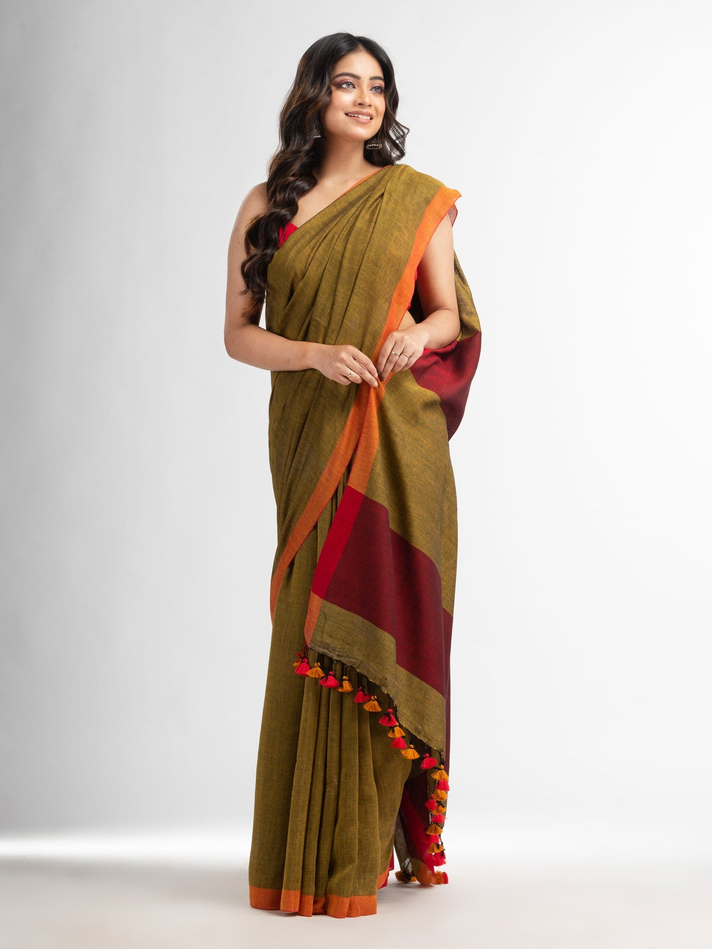 Women's Mastard moklin red border handwoven maslight saree