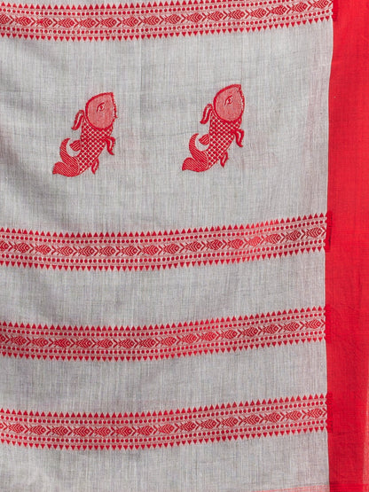 Women's Grey all body small fish design with fish design pallu in solid border handwoven cotton saree