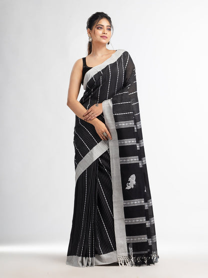 Women's Black all body small fish design with fish design pallu in solid border handwoven cotton saree